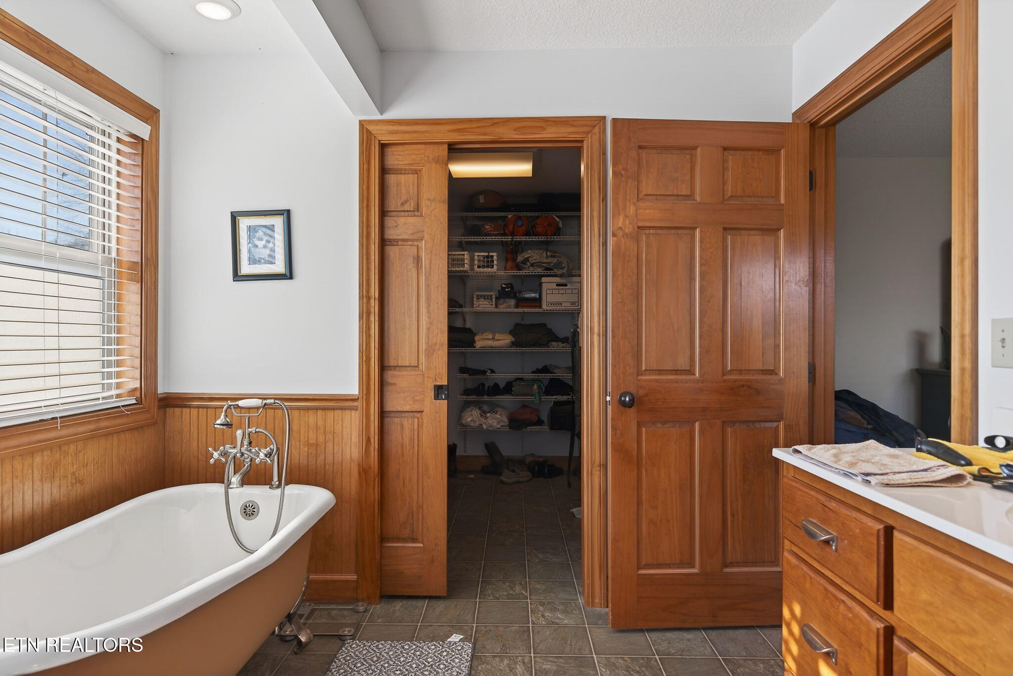 140 Cherry Ridge Road Jamestown TN 38556