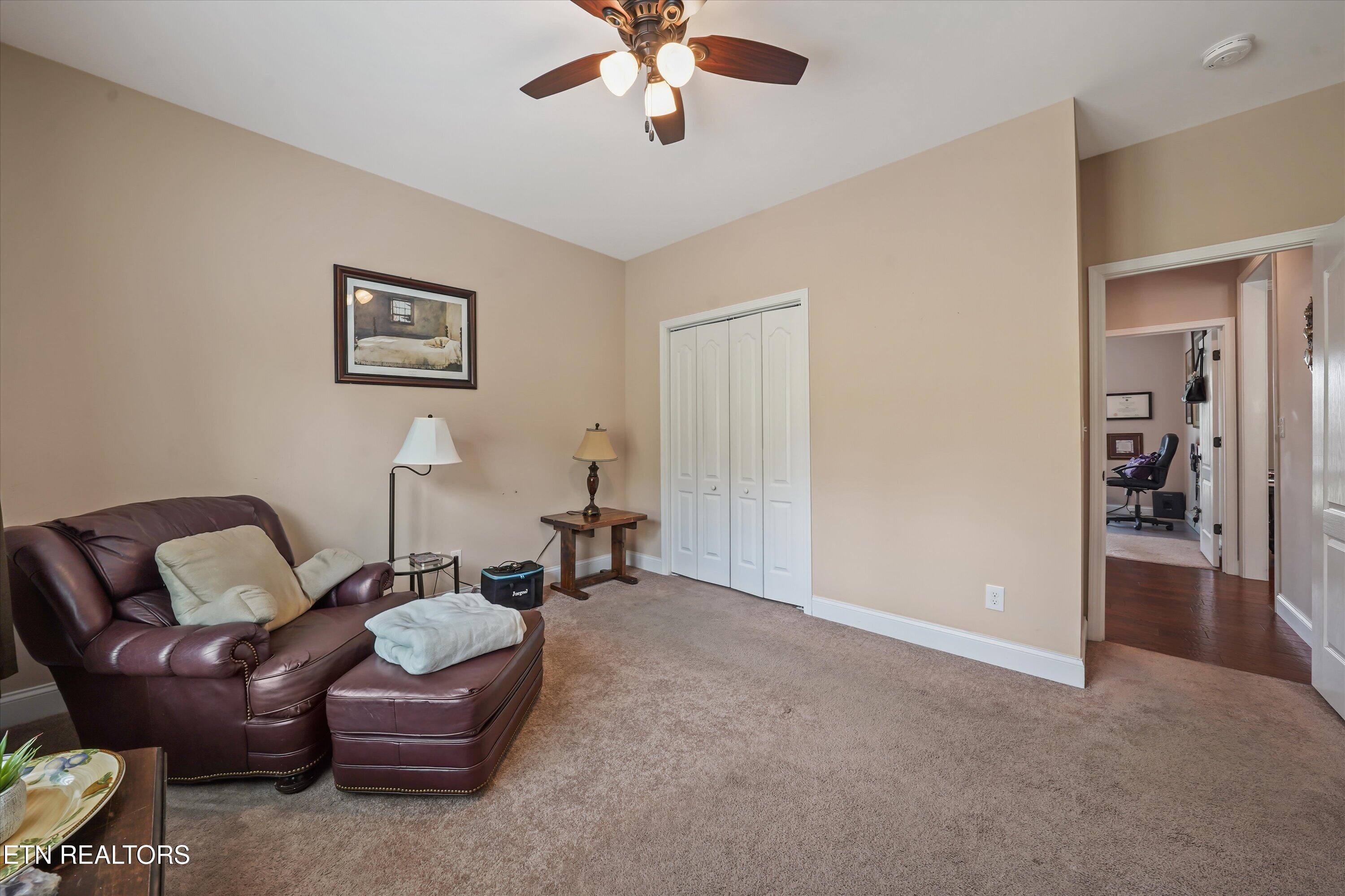 714 Kennesaw Lane Lenoir City TN 37771