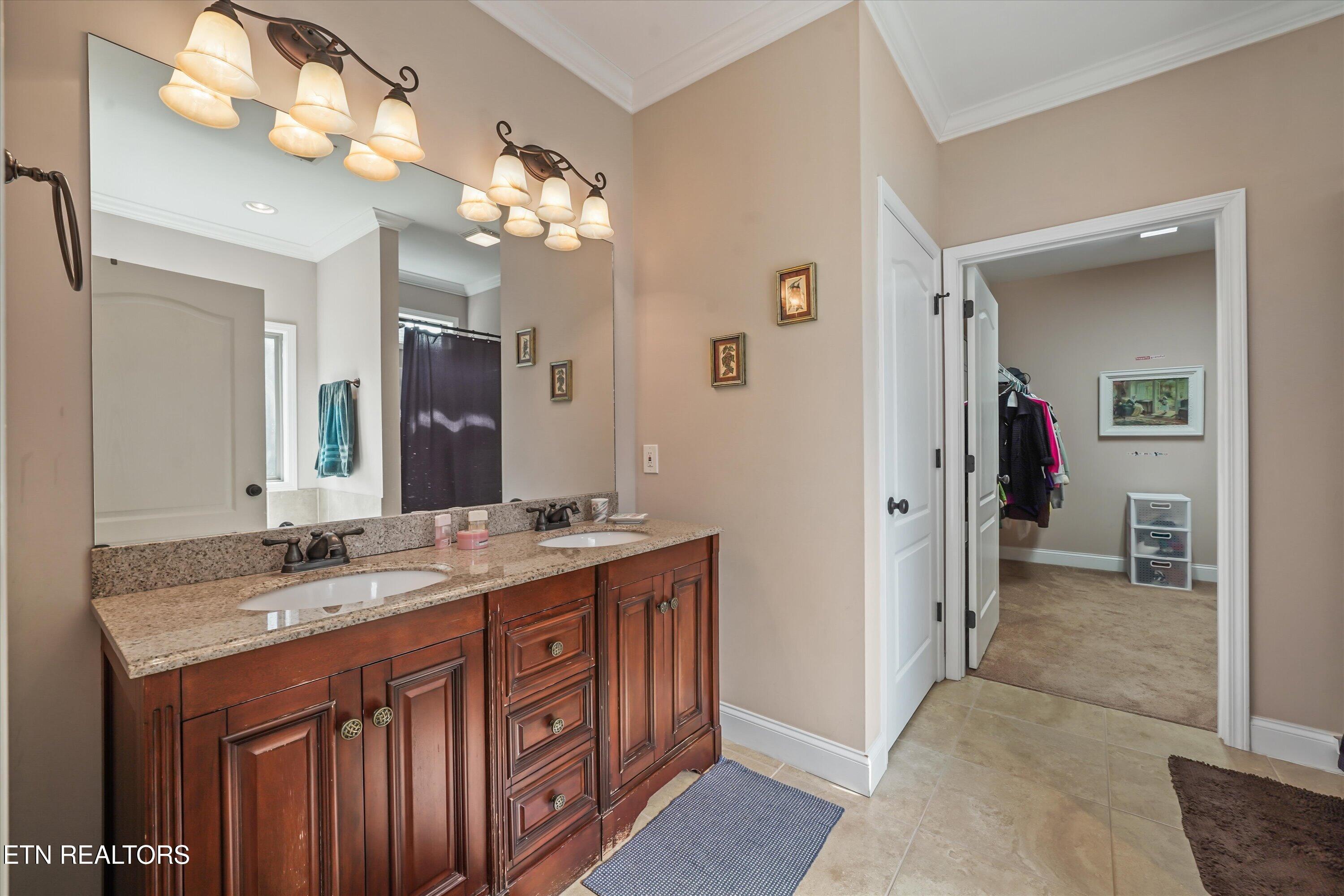 714 Kennesaw Lane Lenoir City TN 37771