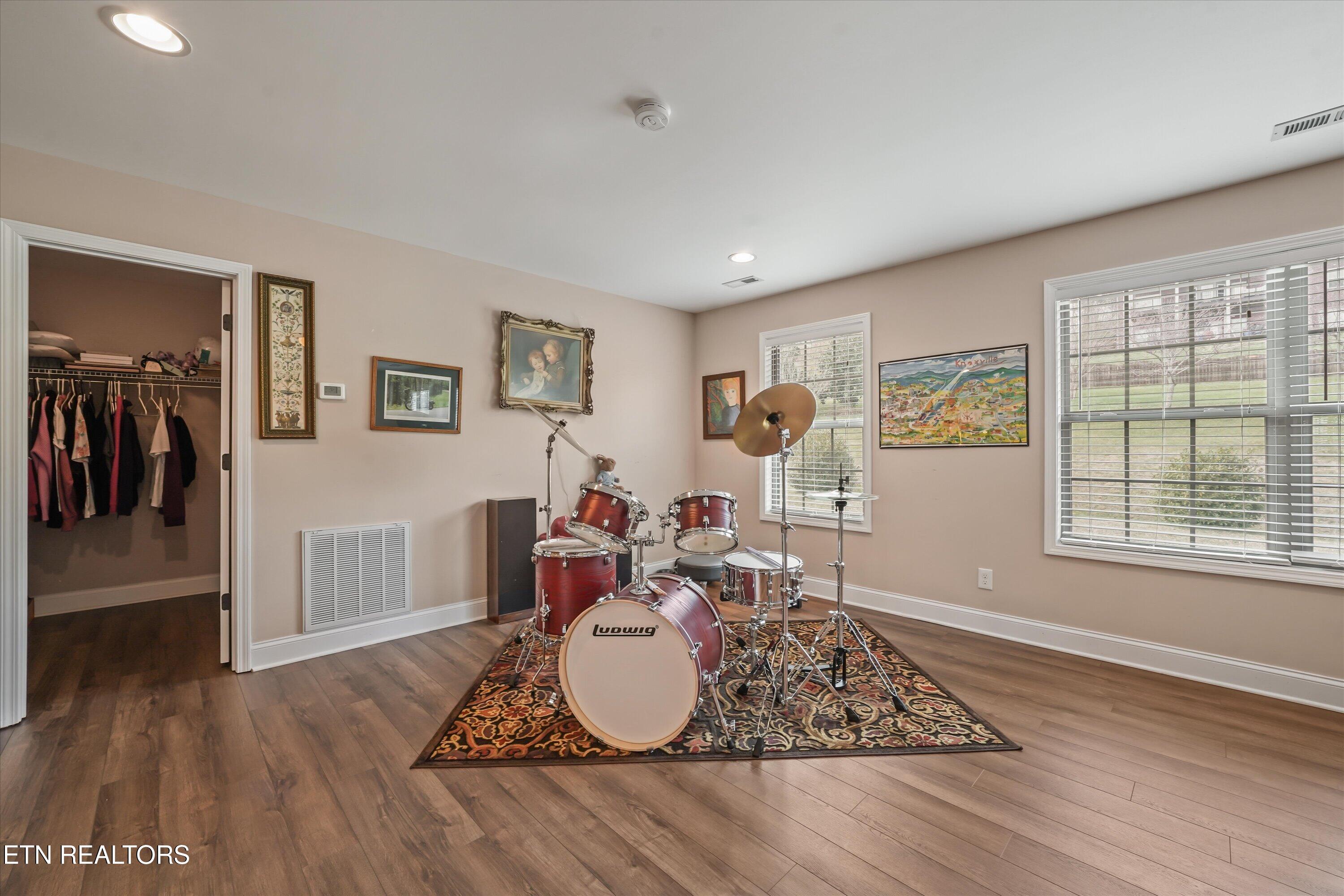 714 Kennesaw Lane Lenoir City TN 37771