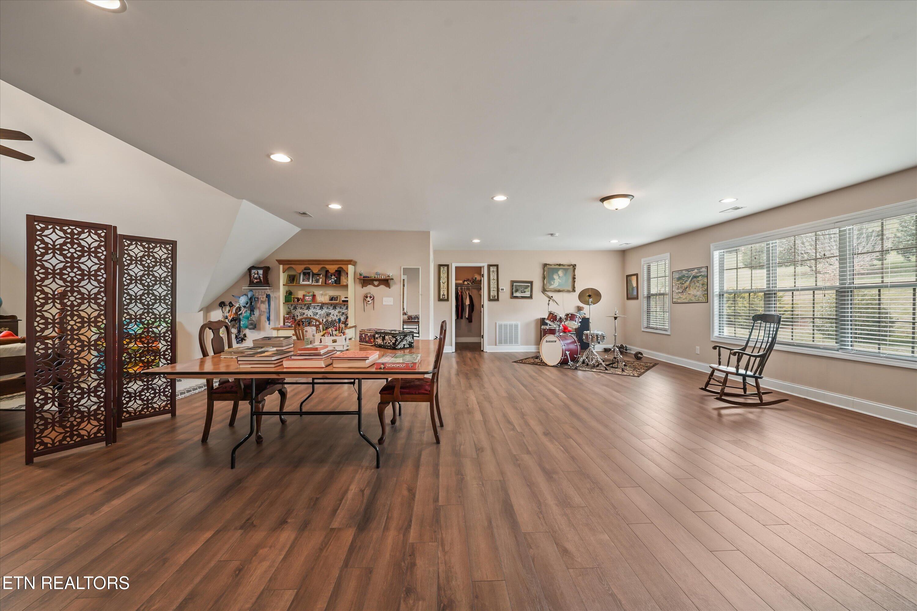 714 Kennesaw Lane Lenoir City TN 37771