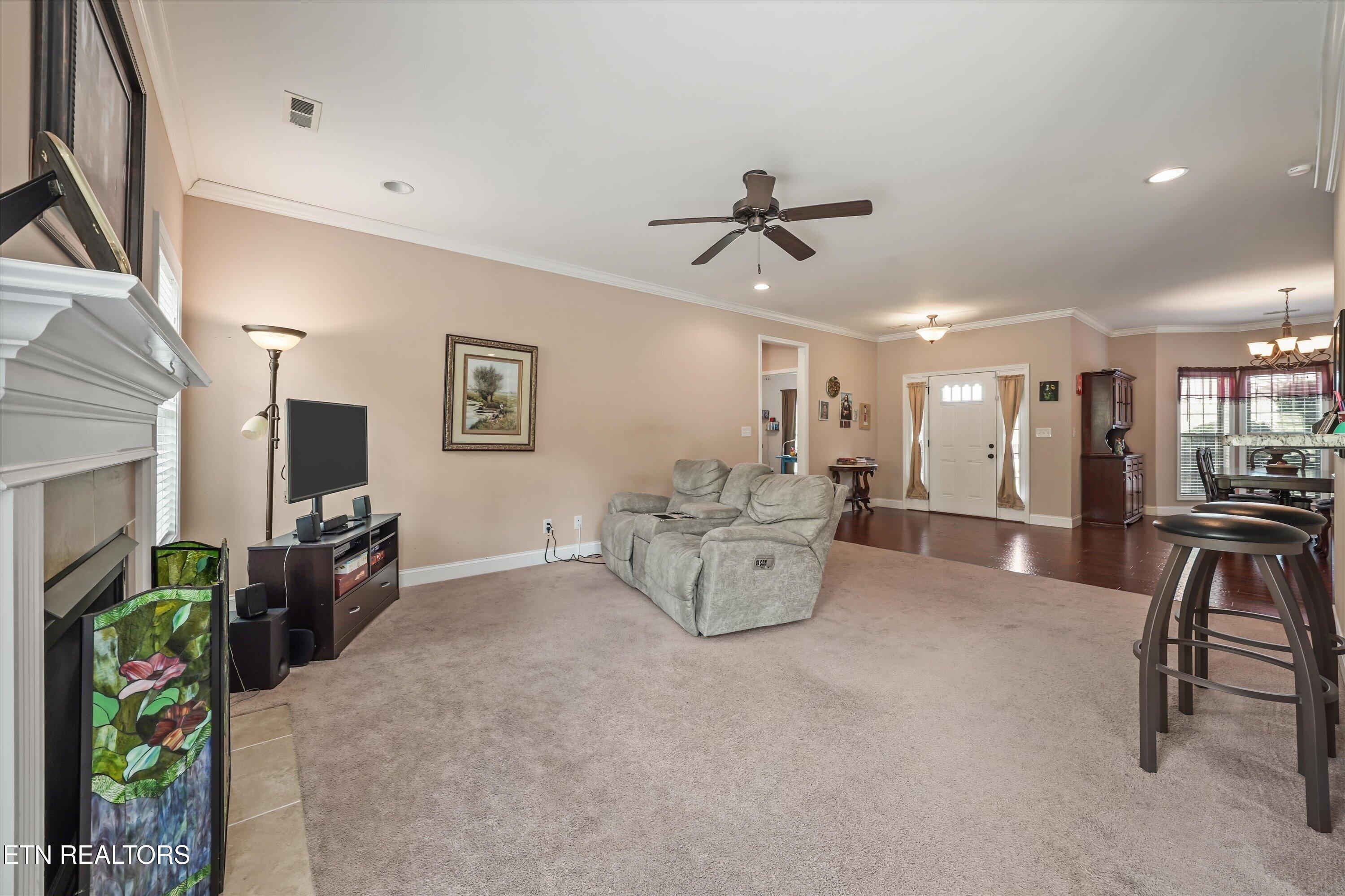 714 Kennesaw Lane Lenoir City TN 37771
