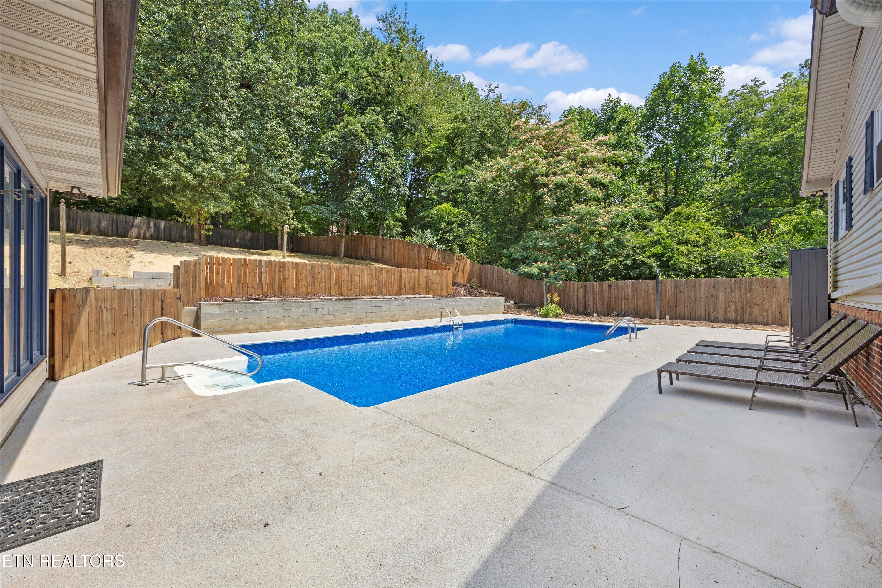 7529 Shaker Drive Knoxville TN 37931