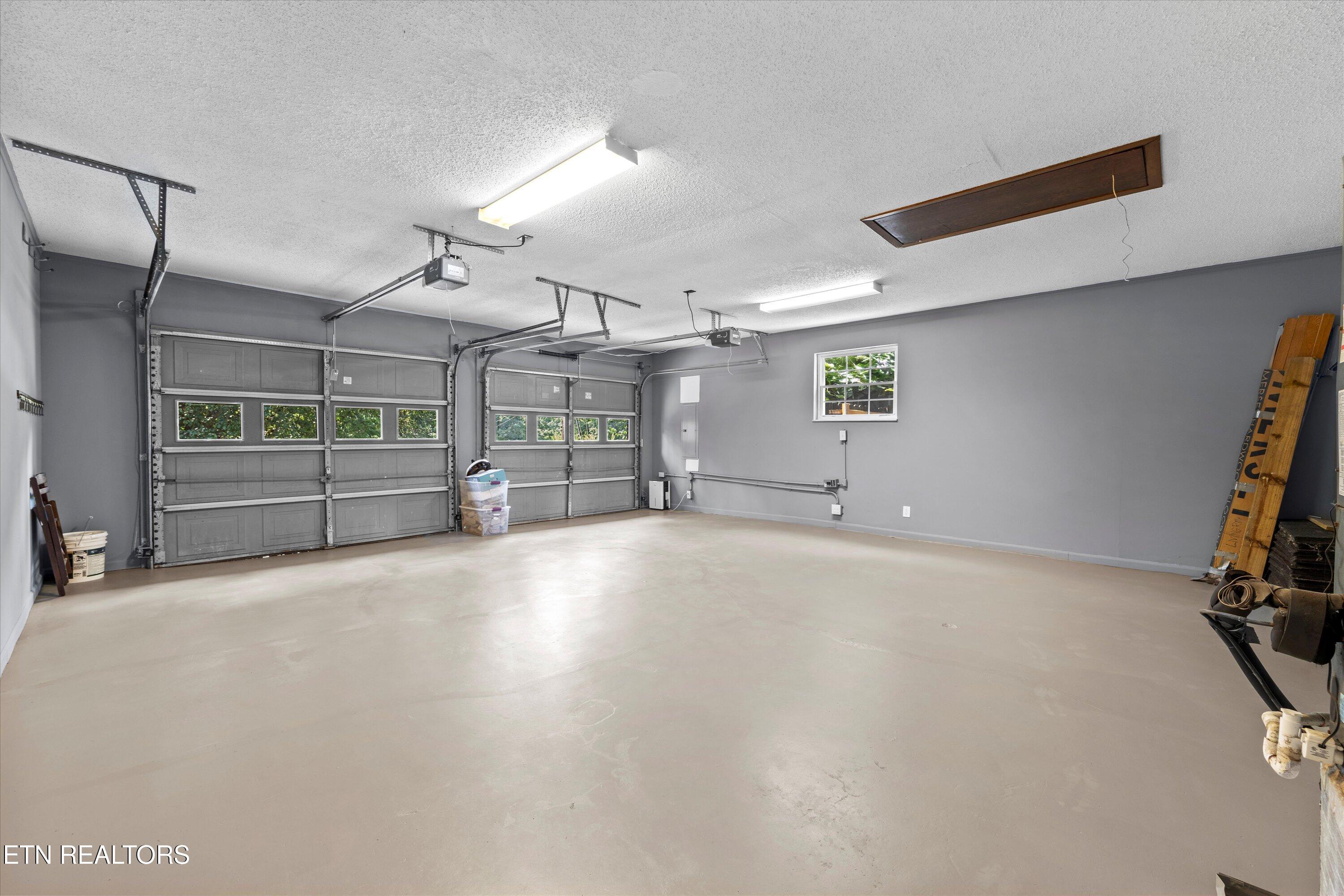 7529 Shaker Drive Knoxville TN 37931