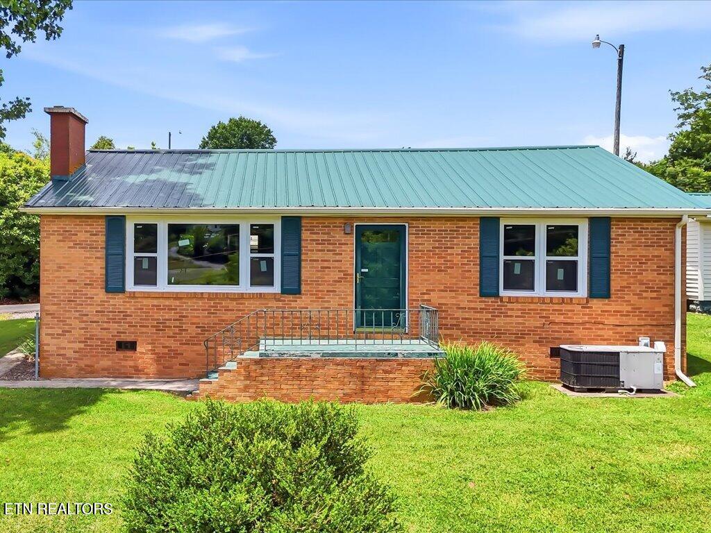 818 Guy Collins Road Morristown TN 37813