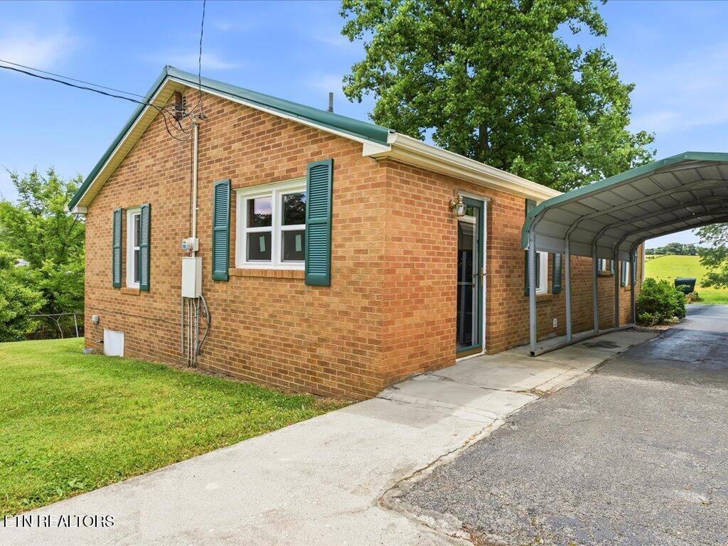 818 Guy Collins Road Morristown TN 37813