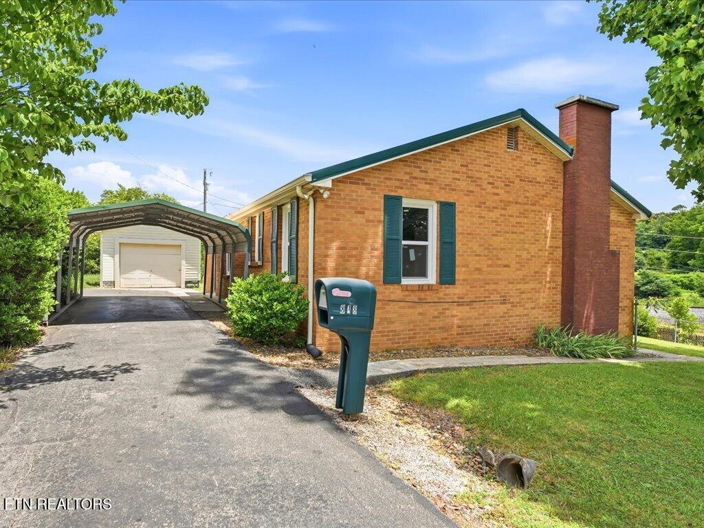818 Guy Collins Road Morristown TN 37813