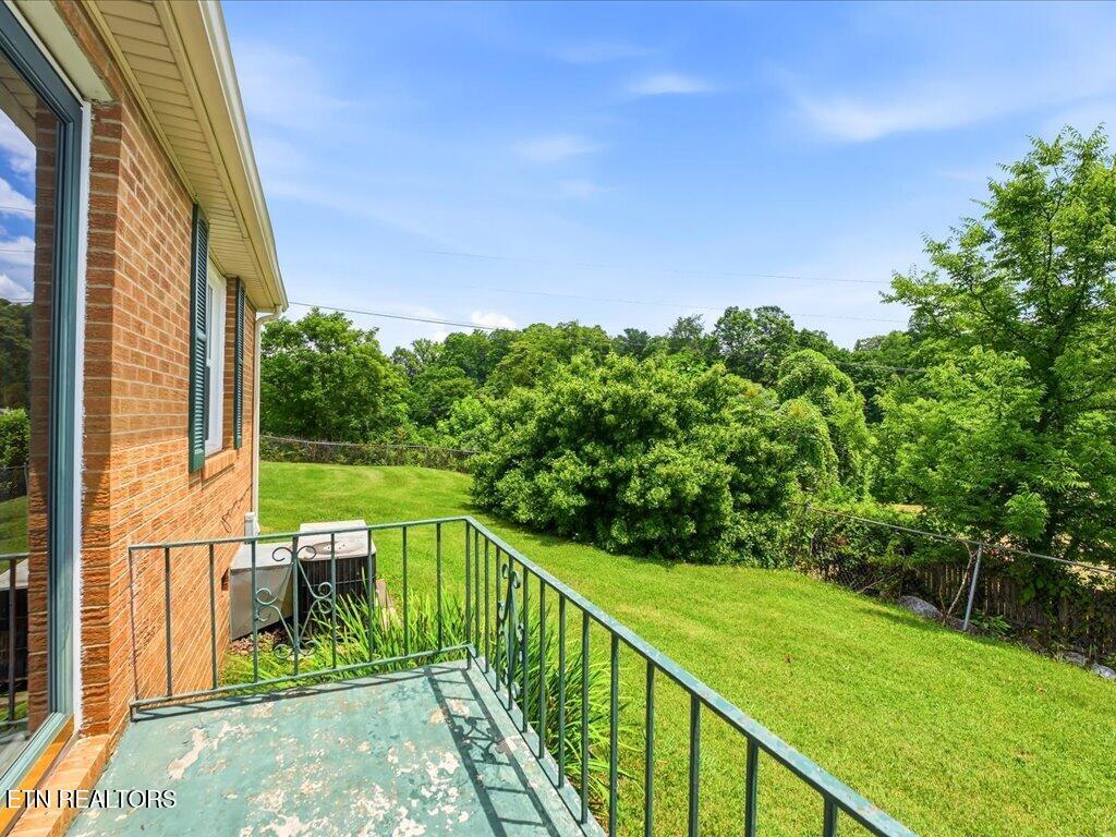 818 Guy Collins Road Morristown TN 37813