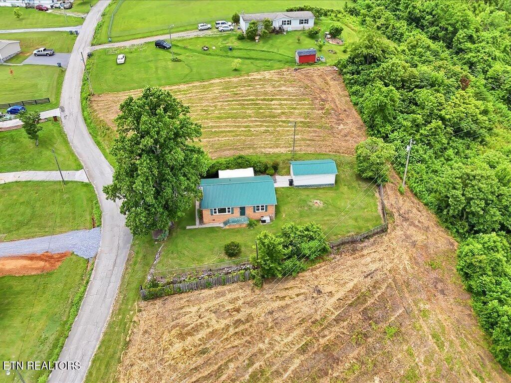 818 Guy Collins Road Morristown TN 37813