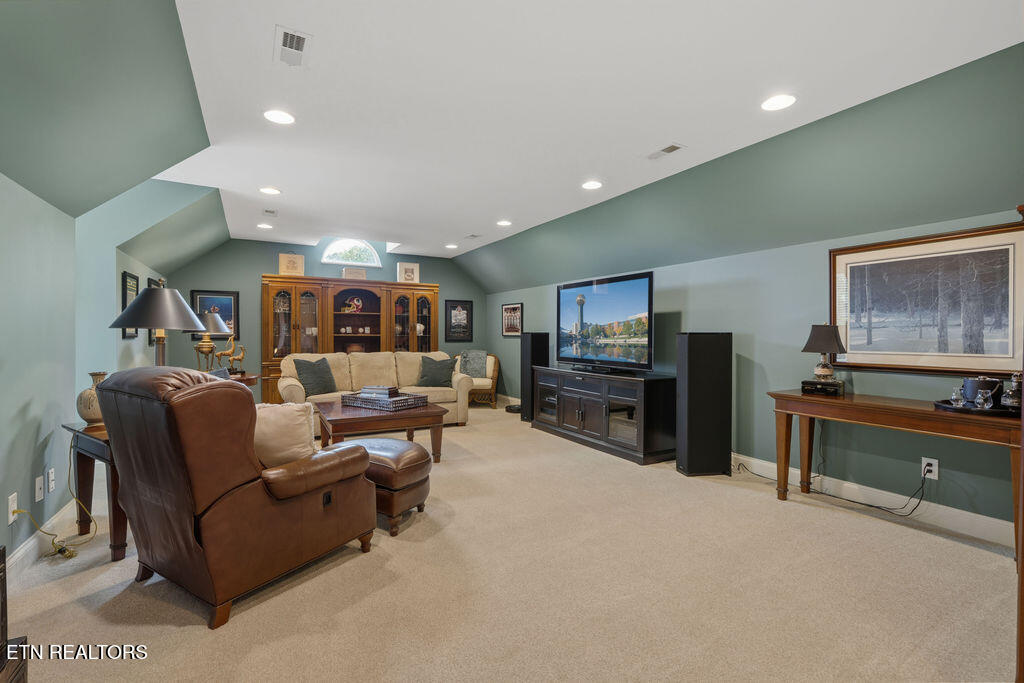 306 Inagehi Lane Loudon TN 37774