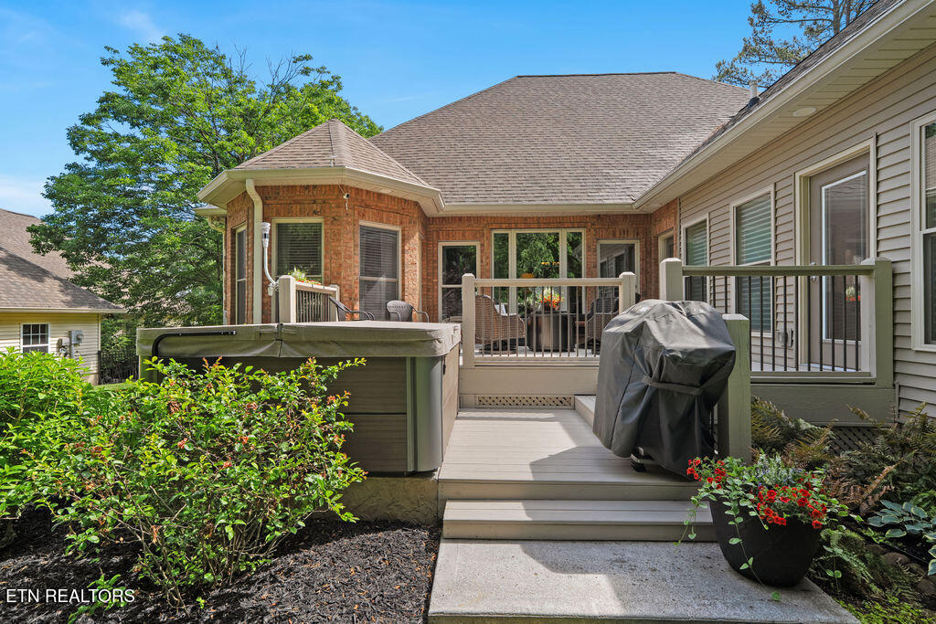 306 Inagehi Lane Loudon TN 37774