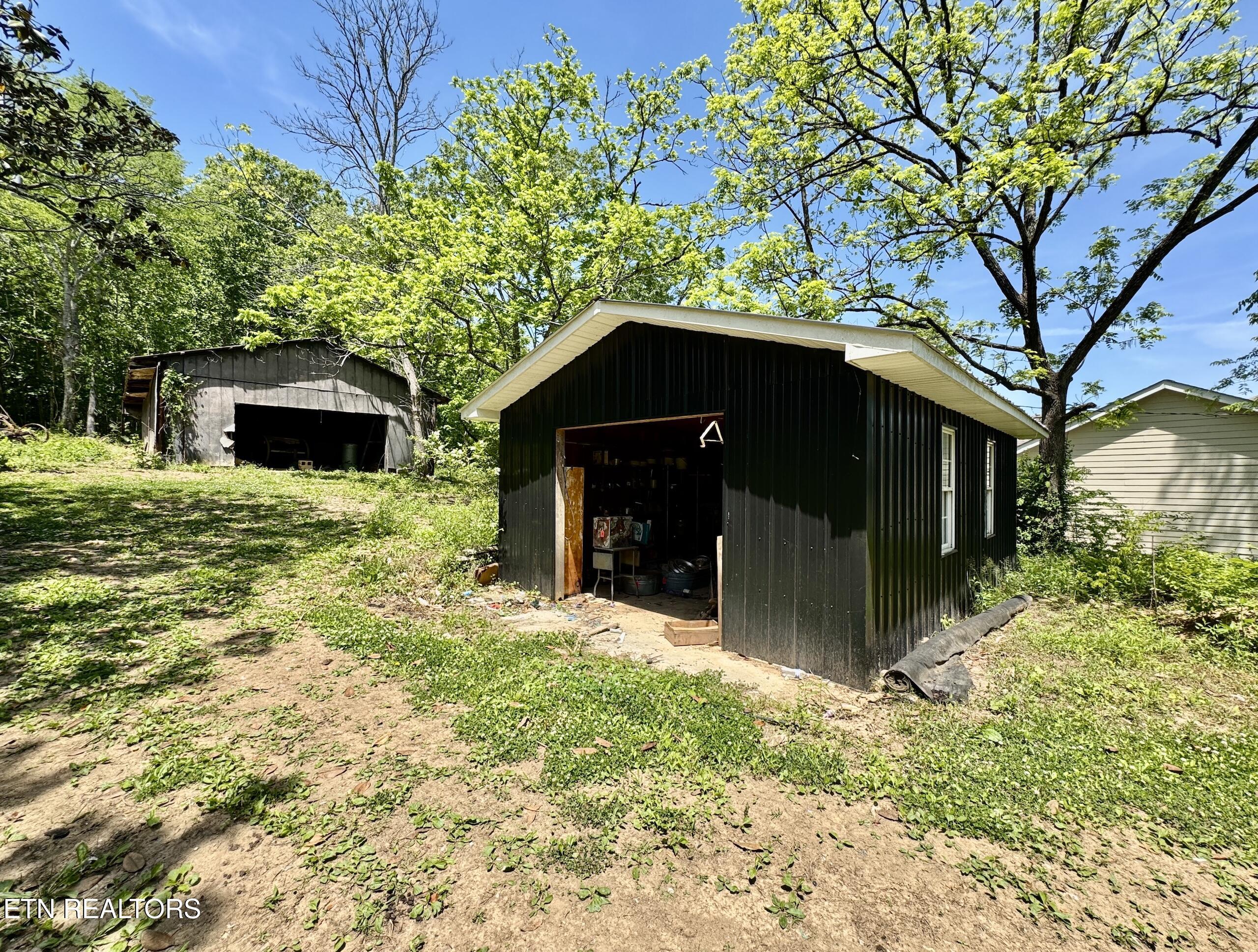 132 Lanes Bluff Road Clinton TN 37716