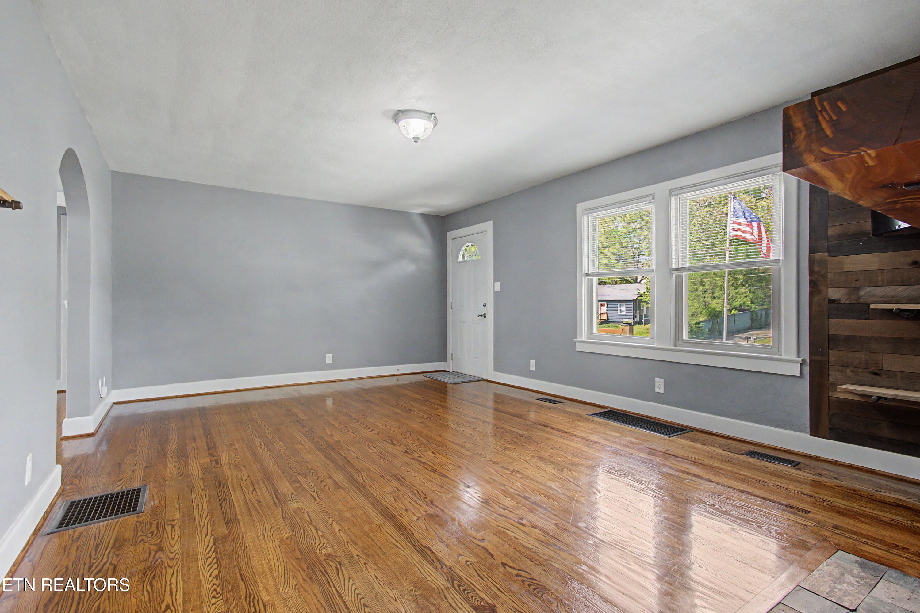 422 Mcnabb Avenue Knoxville TN 37920