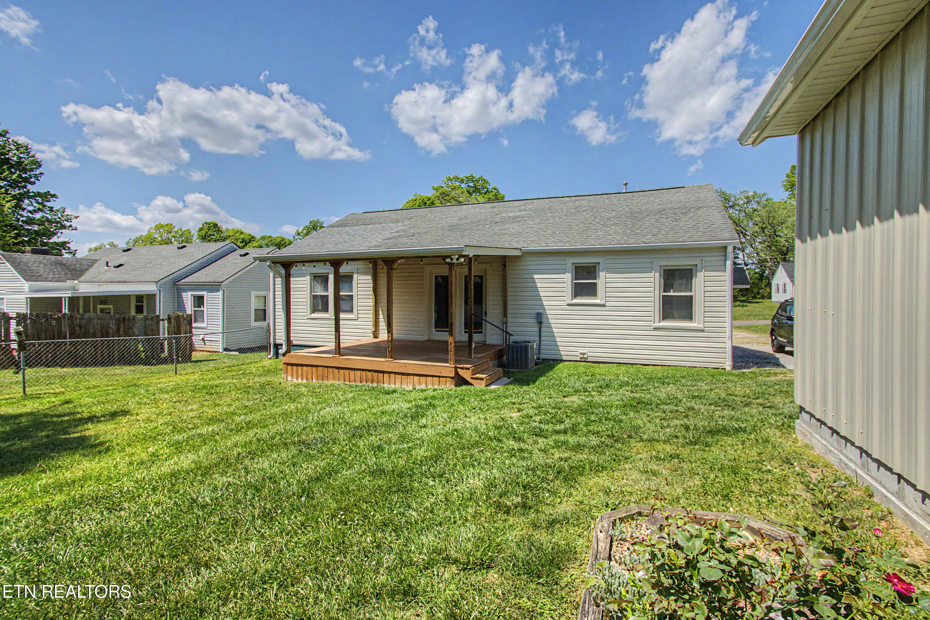 422 Mcnabb Avenue Knoxville TN 37920