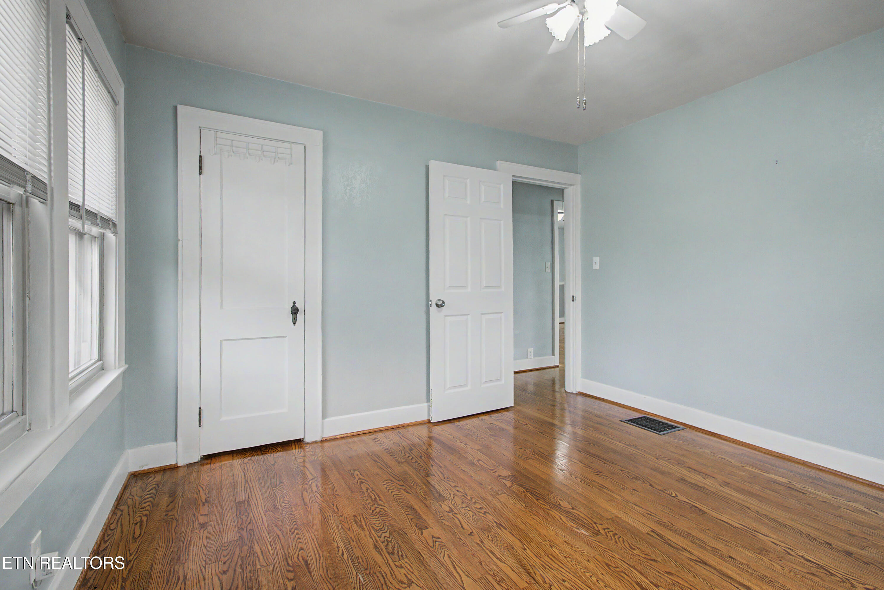 422 Mcnabb Avenue Knoxville TN 37920