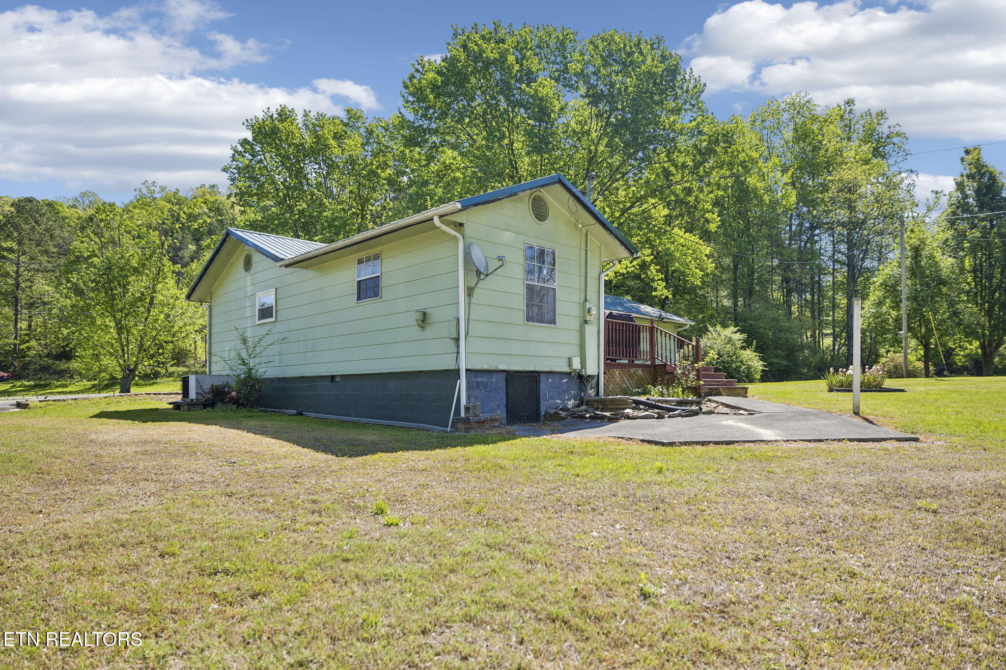 123 Greasy Cove Road Cosby TN 37722