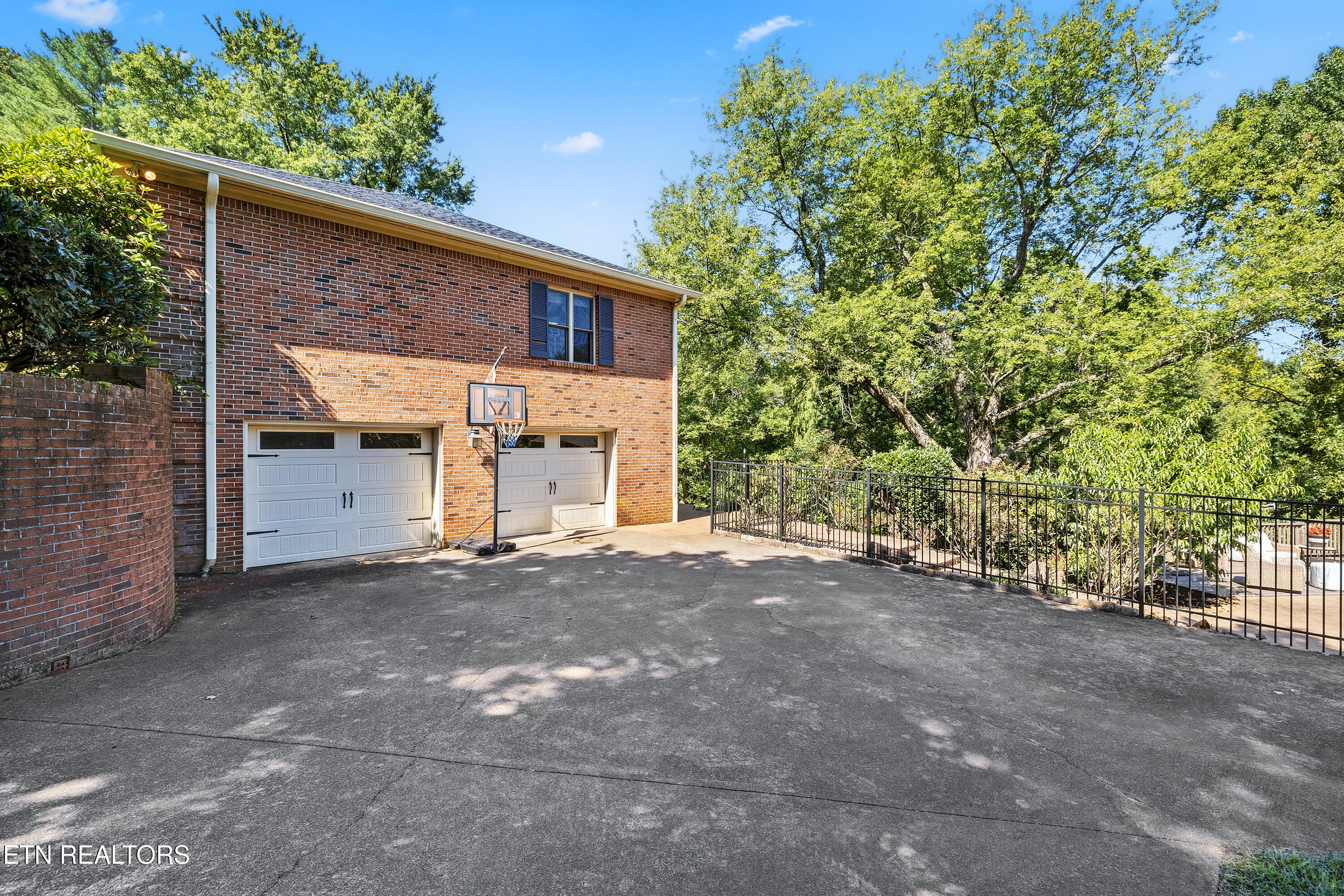 2301 Craig Cove Road Knoxville TN 37919