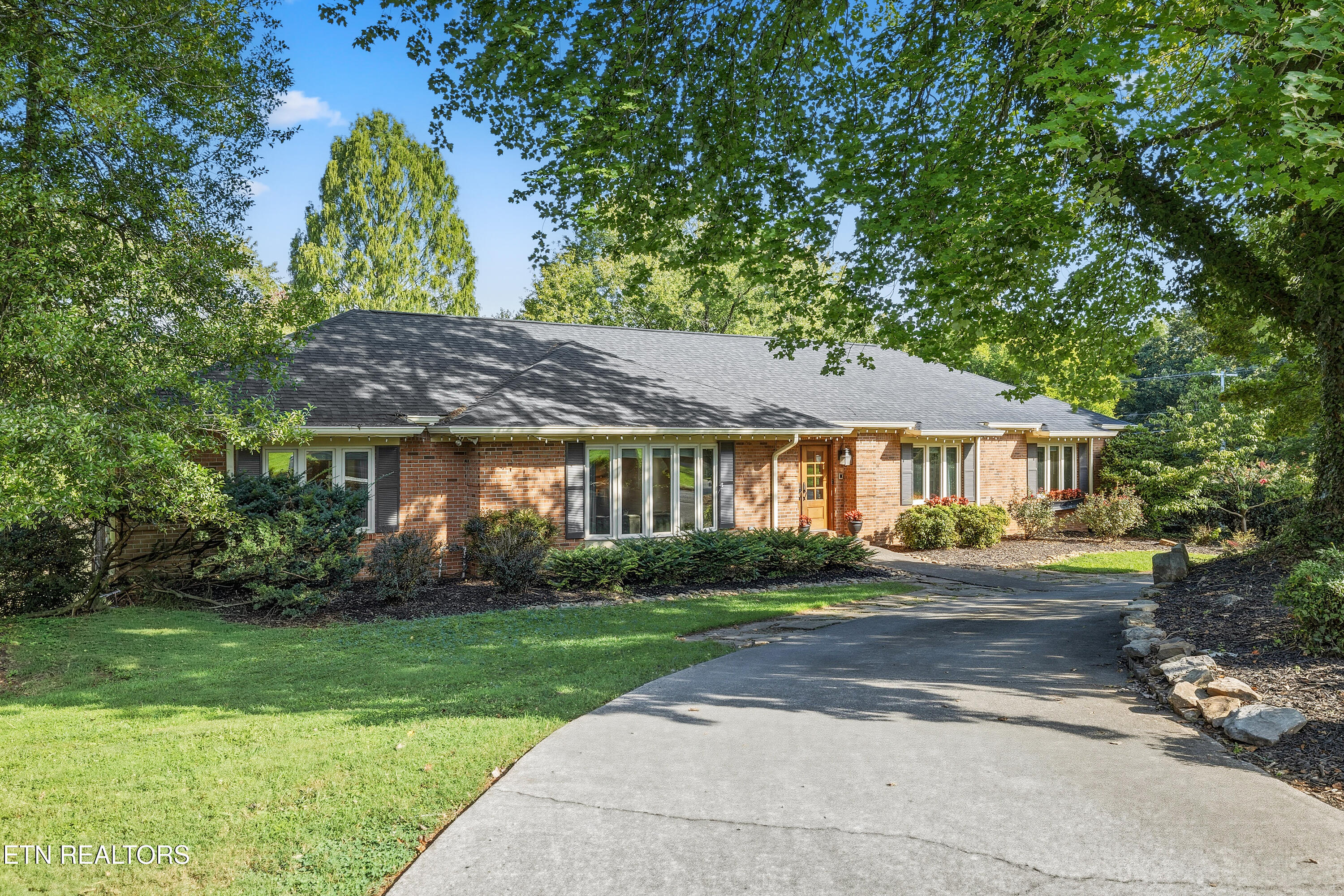 2301 Craig Cove Road Knoxville TN 37919