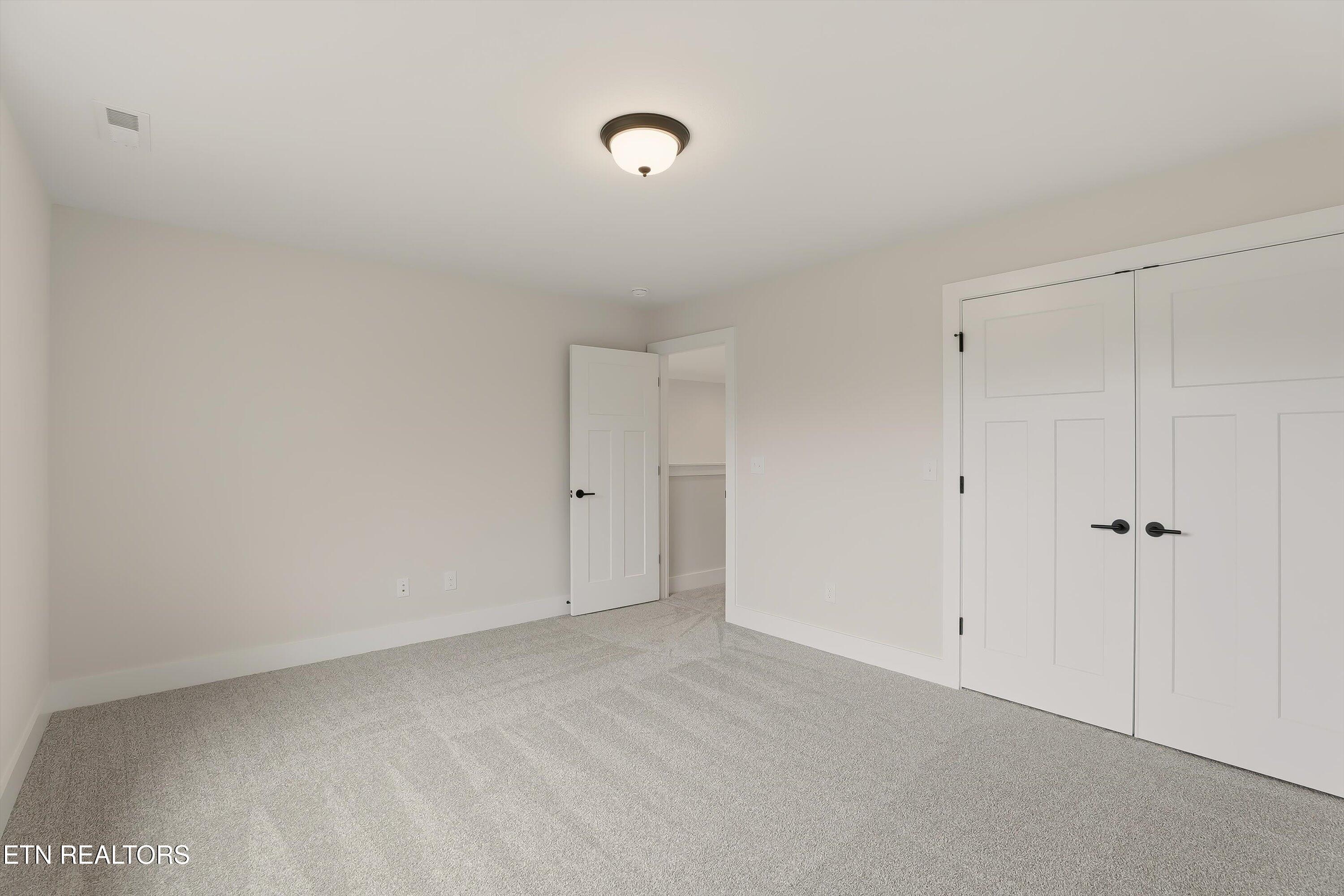 8151 Nubbin Ridge Drive Knoxville TN 37919