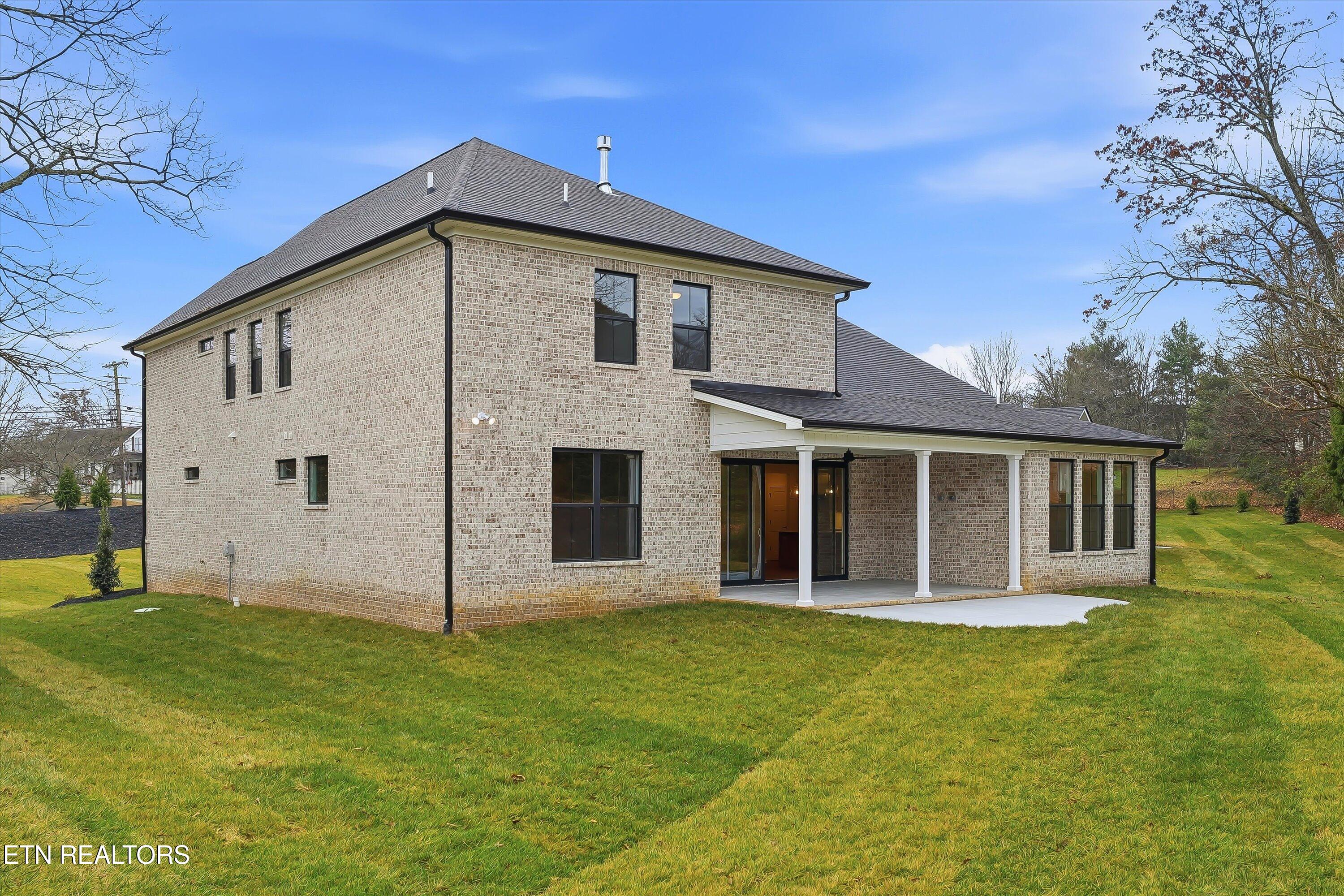 8151 Nubbin Ridge Drive Knoxville TN 37919