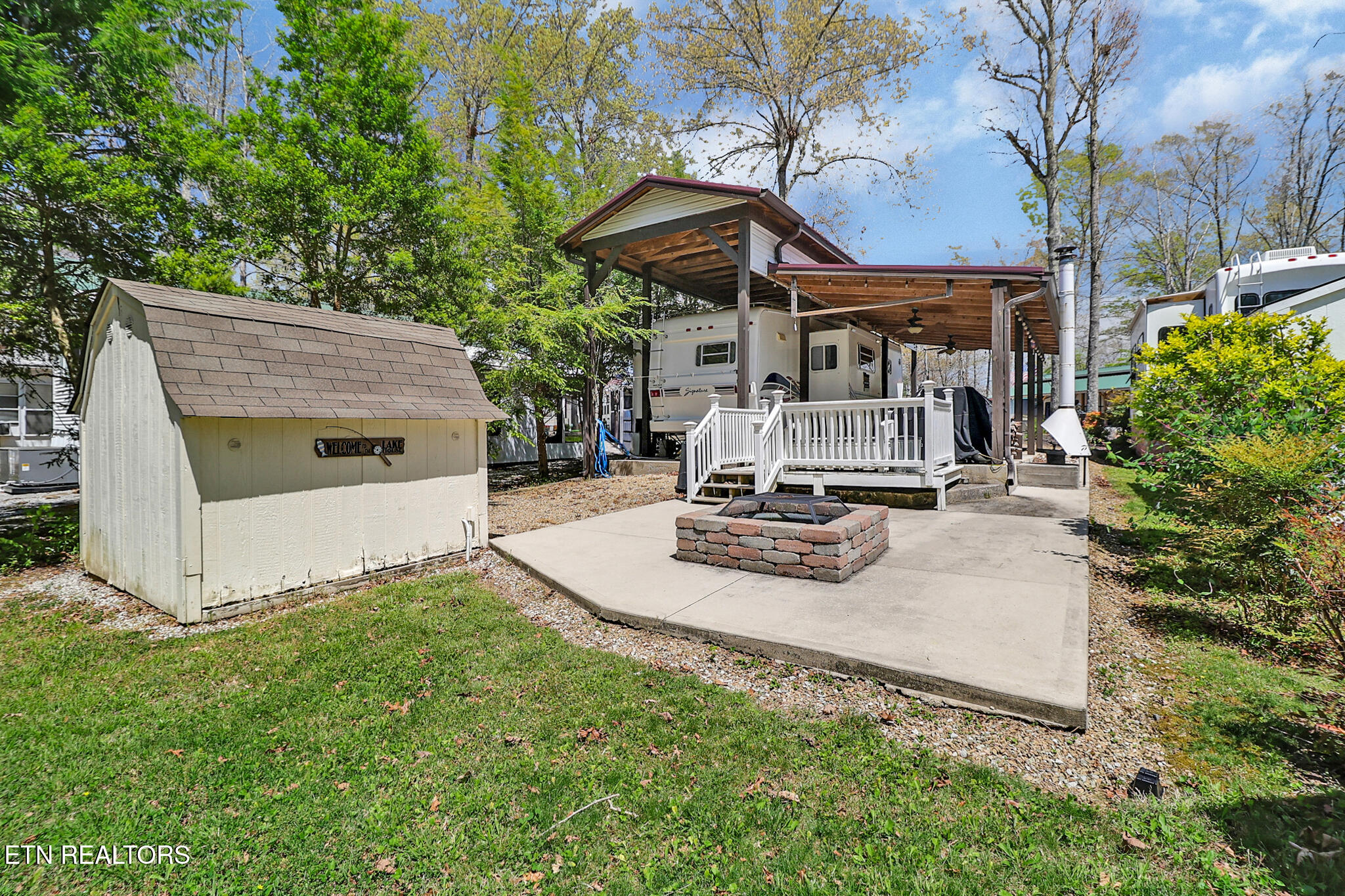 86 Apache Trail Crossville TN 38572