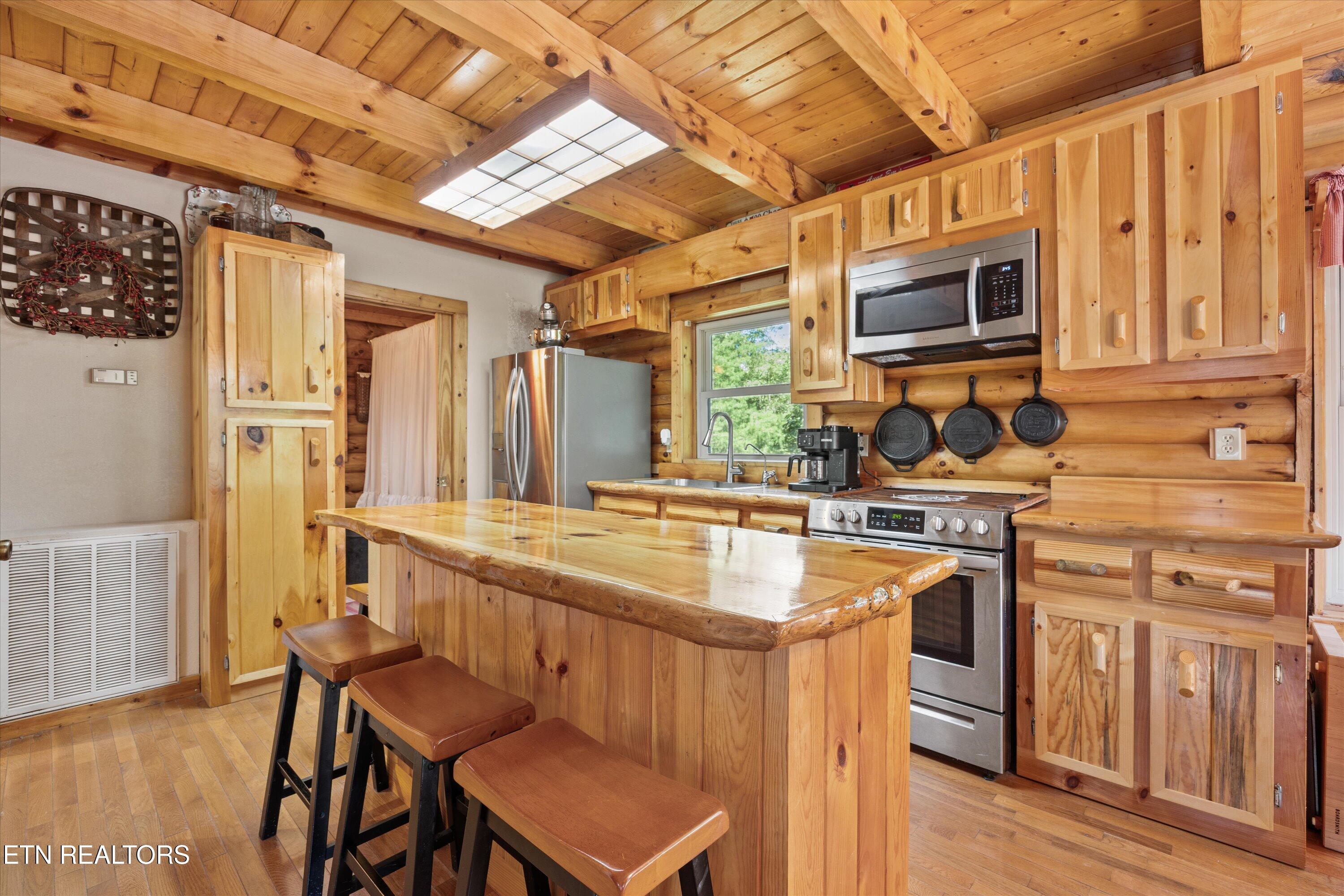 274 Burning Oaks Drive Sevierville TN 37876