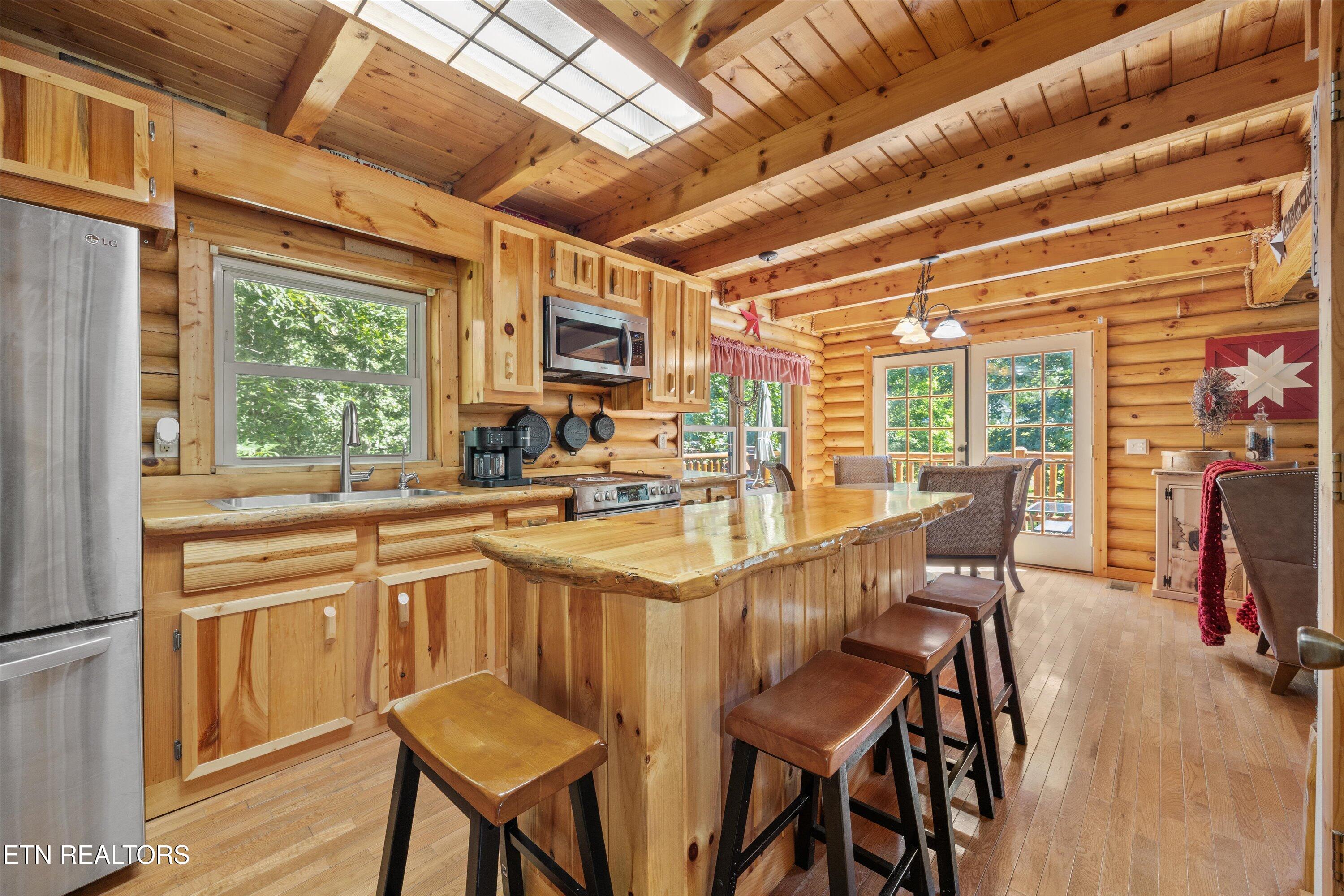 274 Burning Oaks Drive Sevierville TN 37876