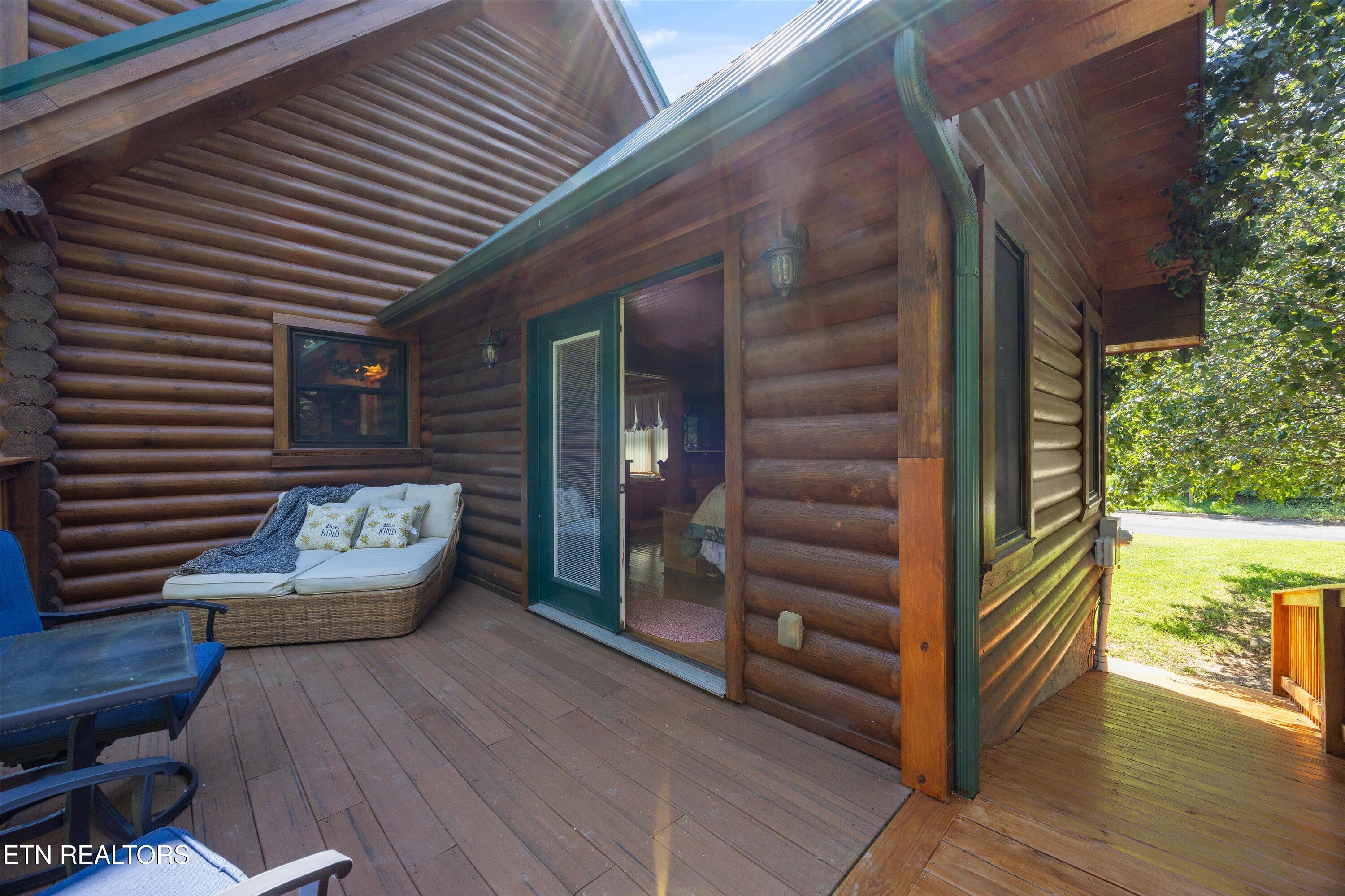 274 Burning Oaks Drive Sevierville TN 37876