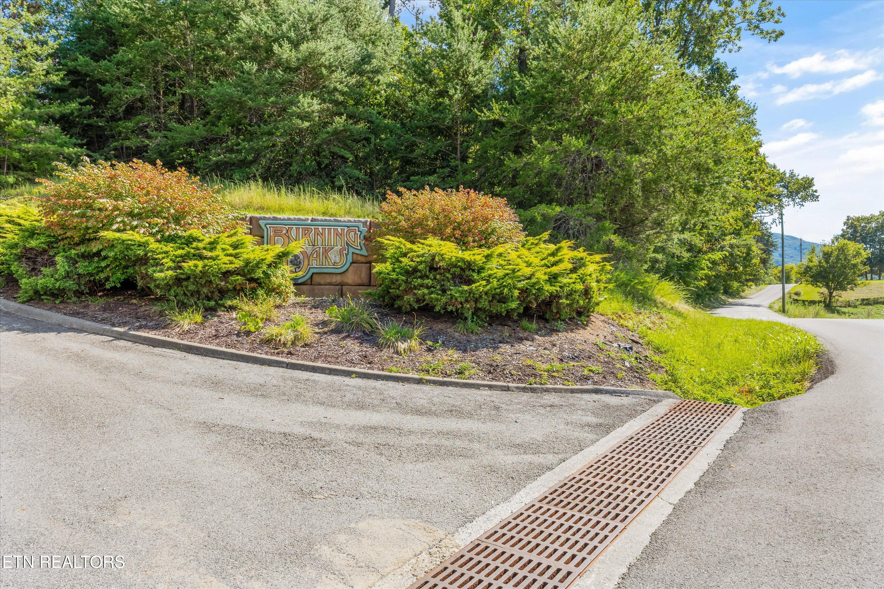 274 Burning Oaks Drive Sevierville TN 37876