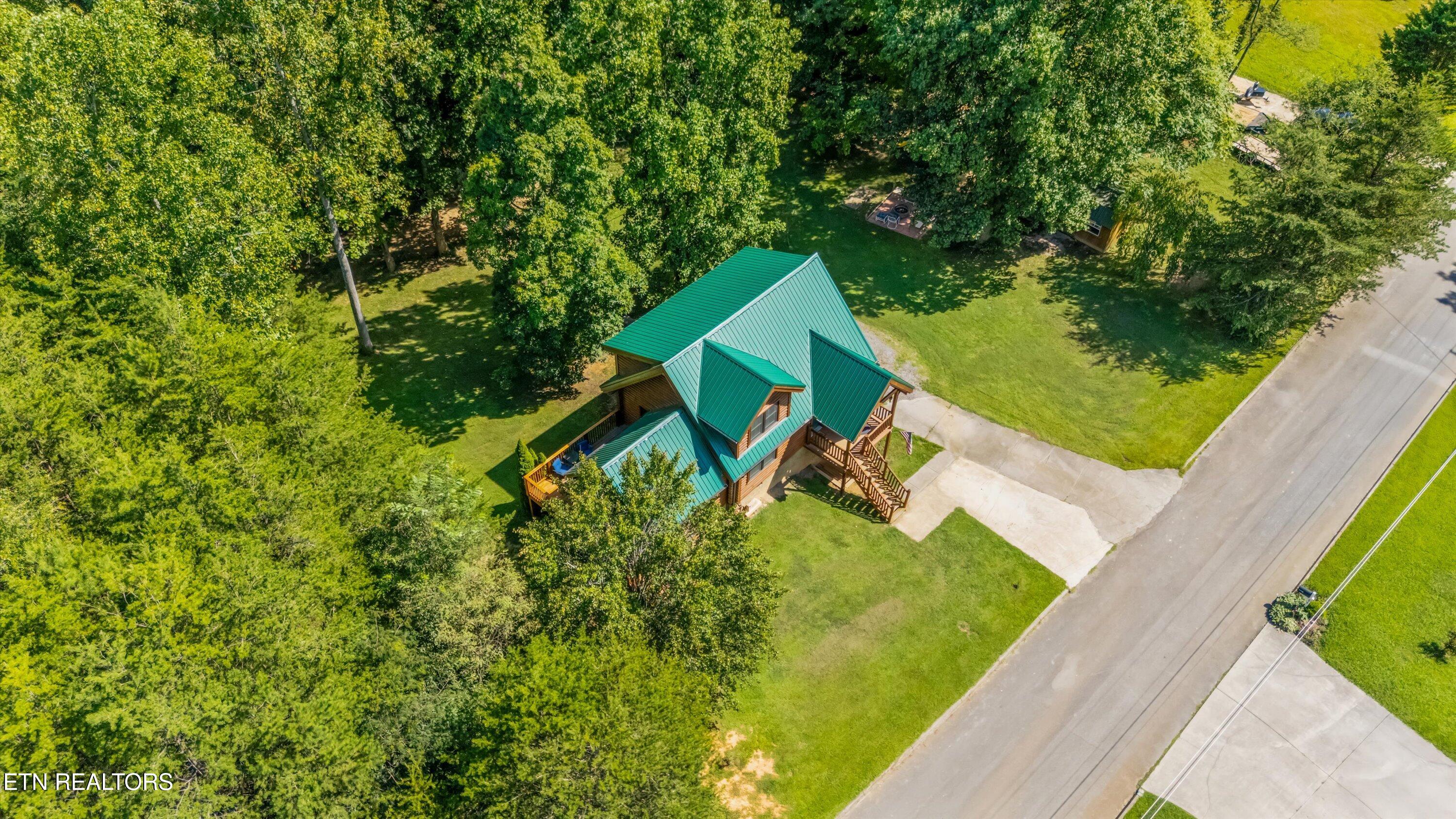274 Burning Oaks Drive Sevierville TN 37876