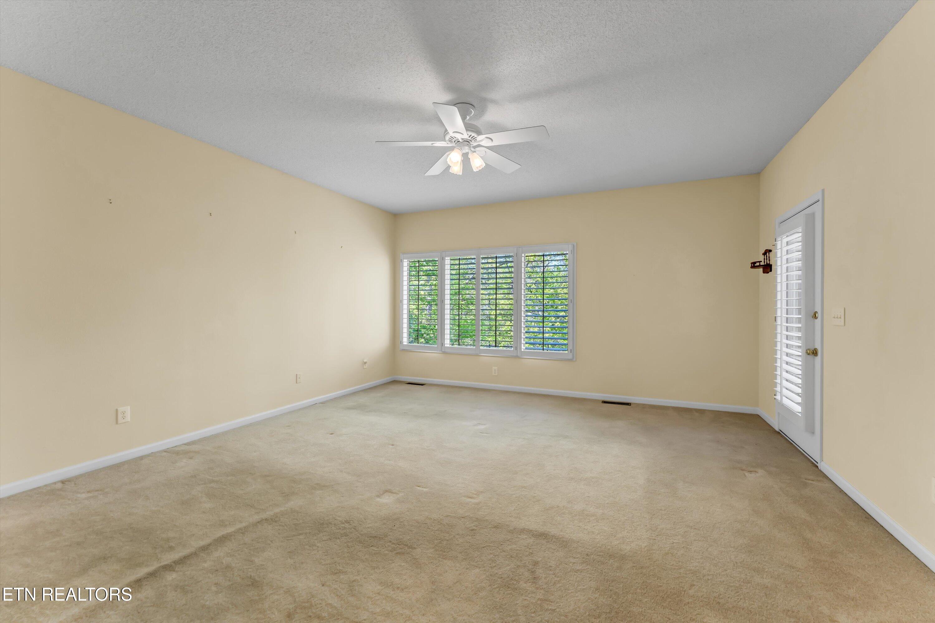 213 Osage Lane Loudon TN 37774