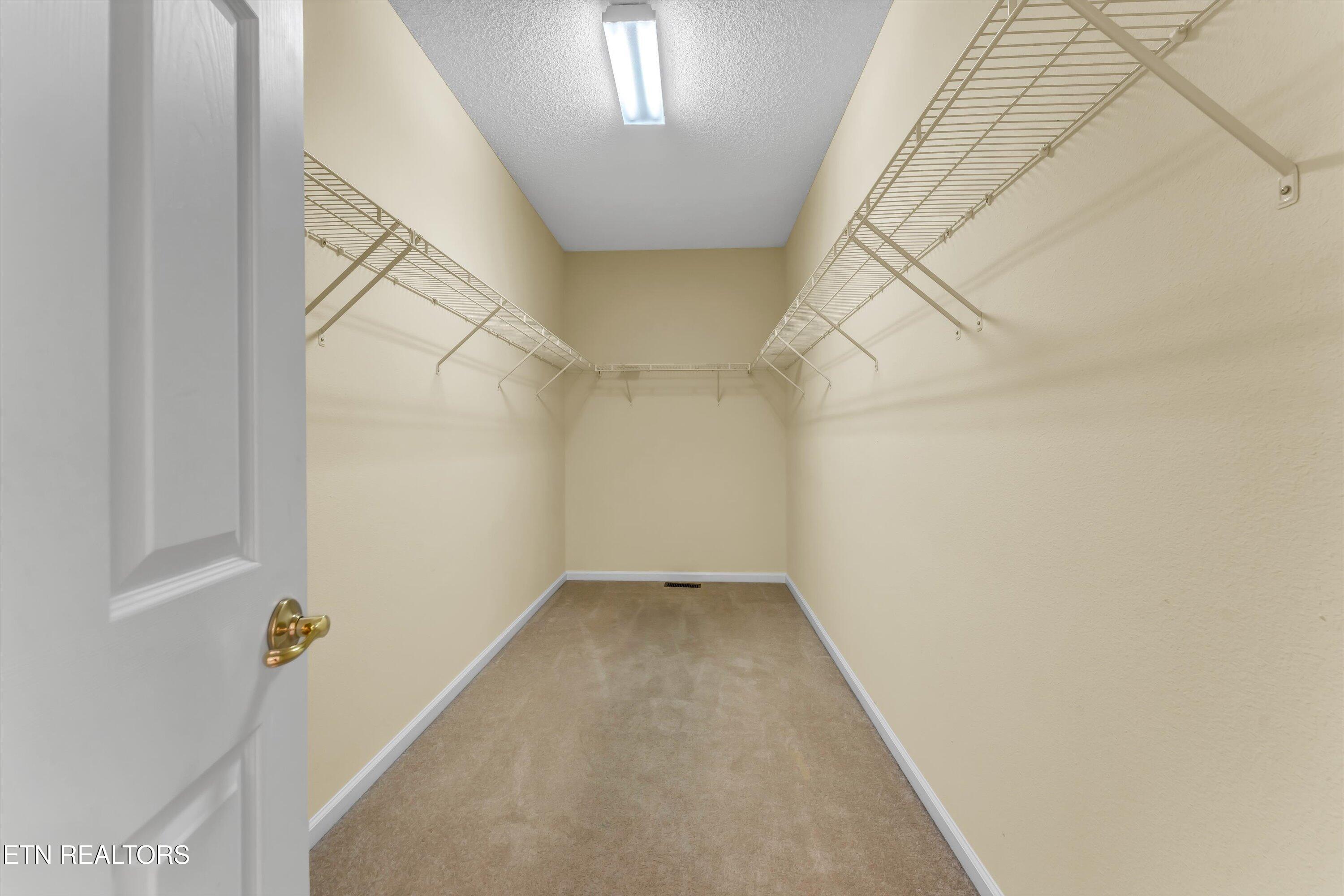 213 Osage Lane Loudon TN 37774