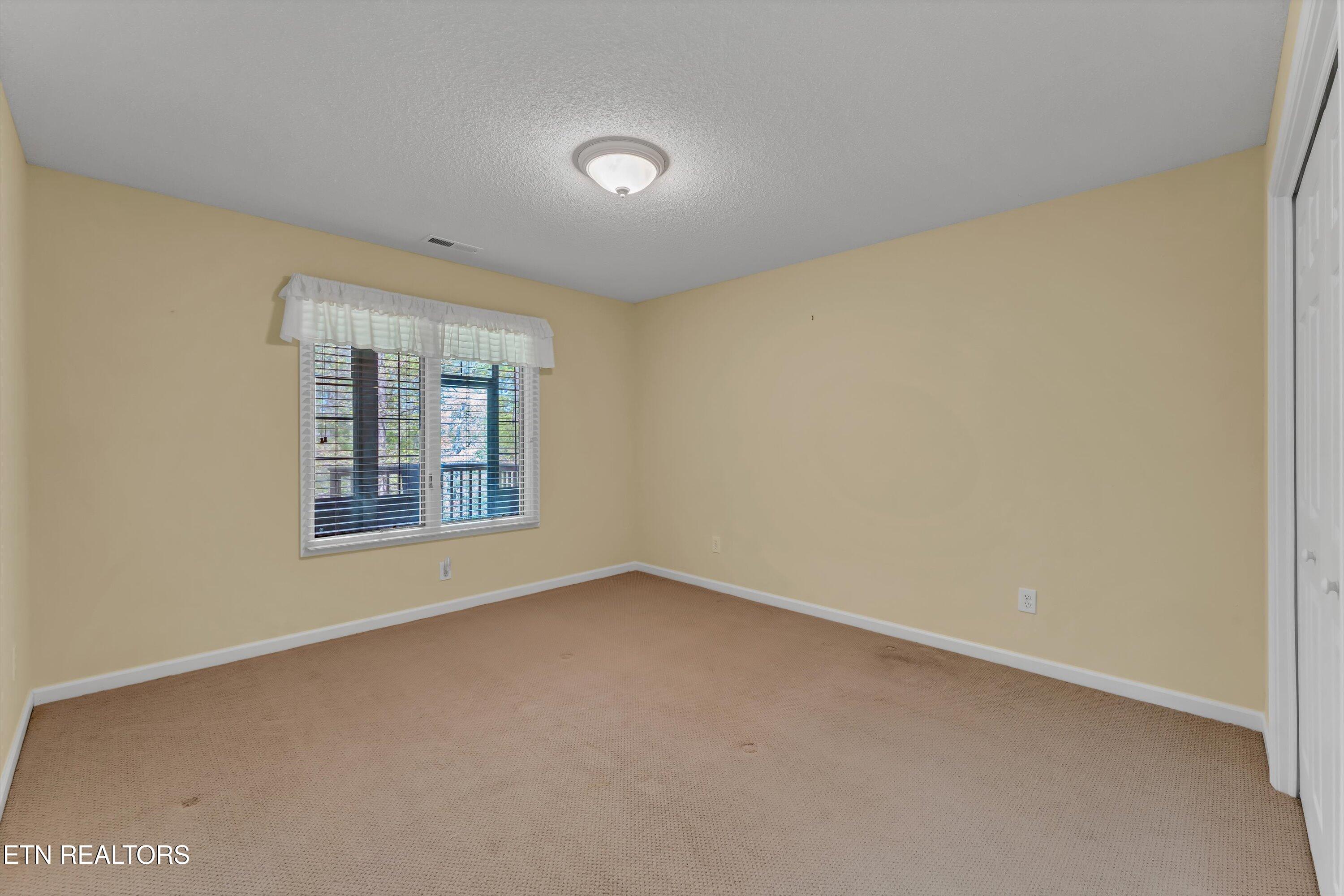 213 Osage Lane Loudon TN 37774