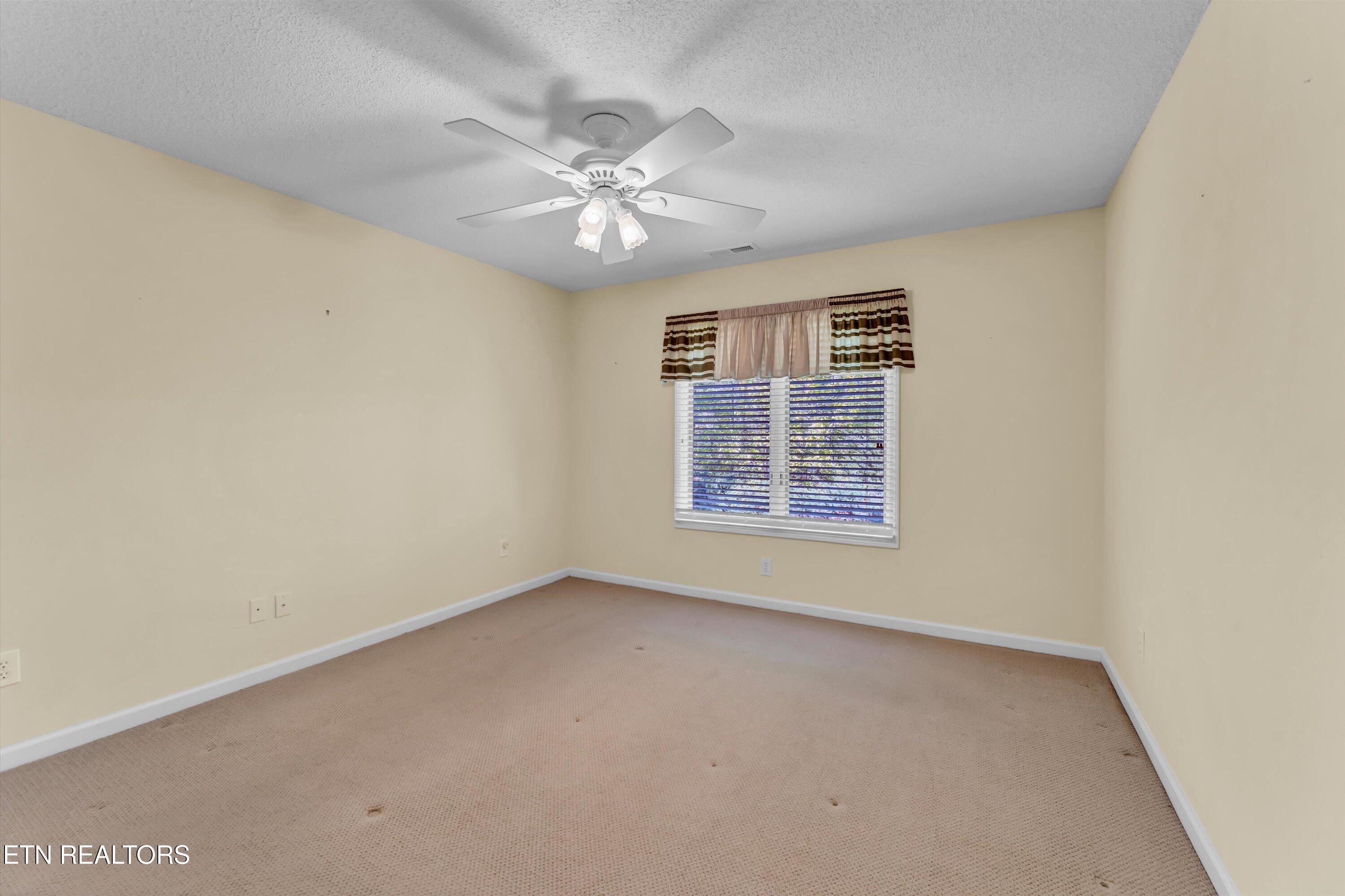 213 Osage Lane Loudon TN 37774