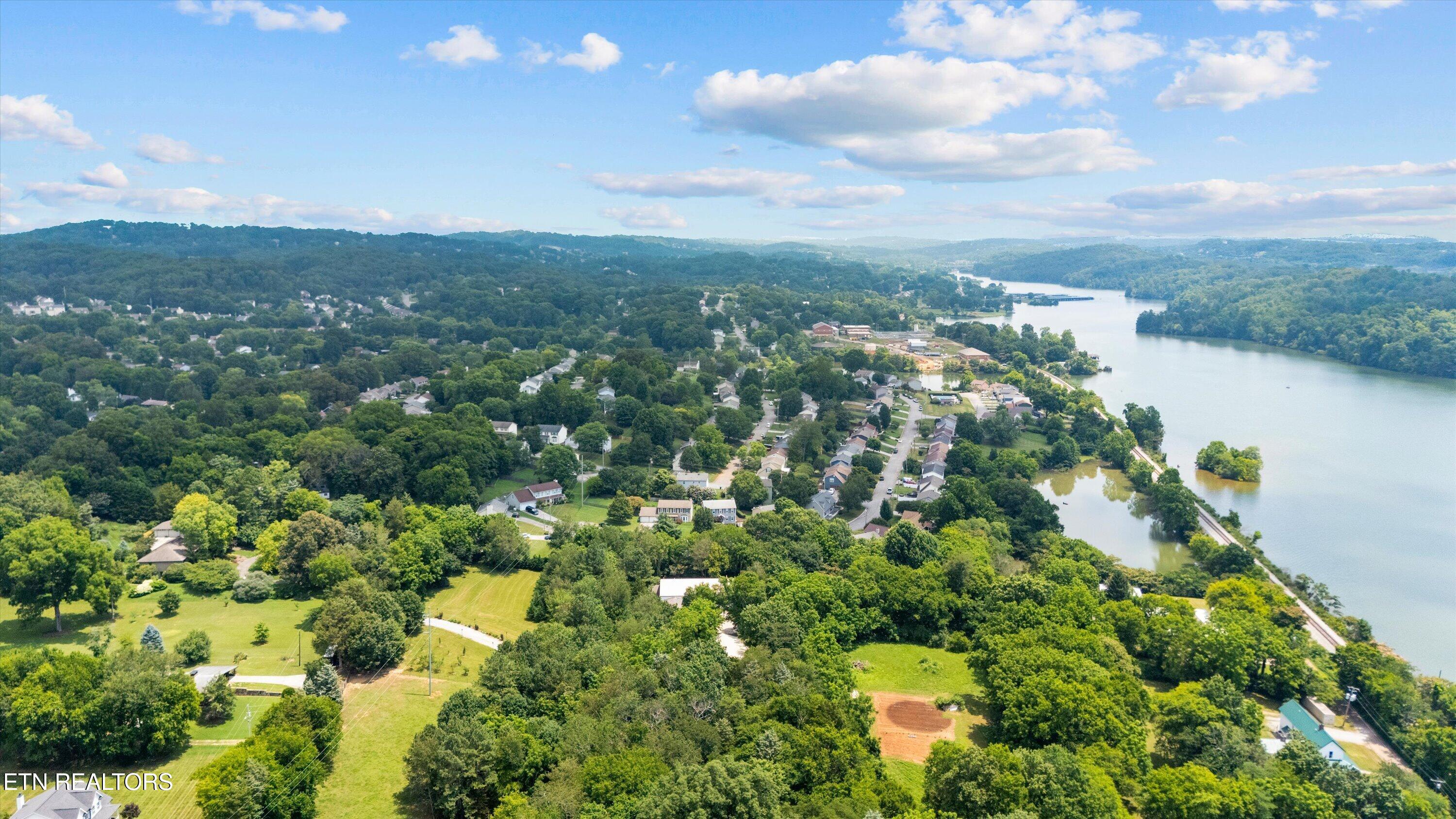828 View Harbour Road Knoxville TN 37934