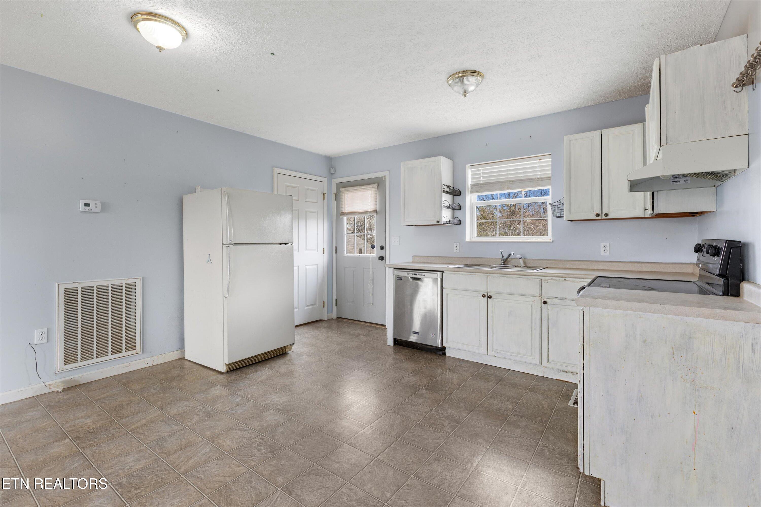 2422 Scenic Mountain Drive Sevierville TN 37876