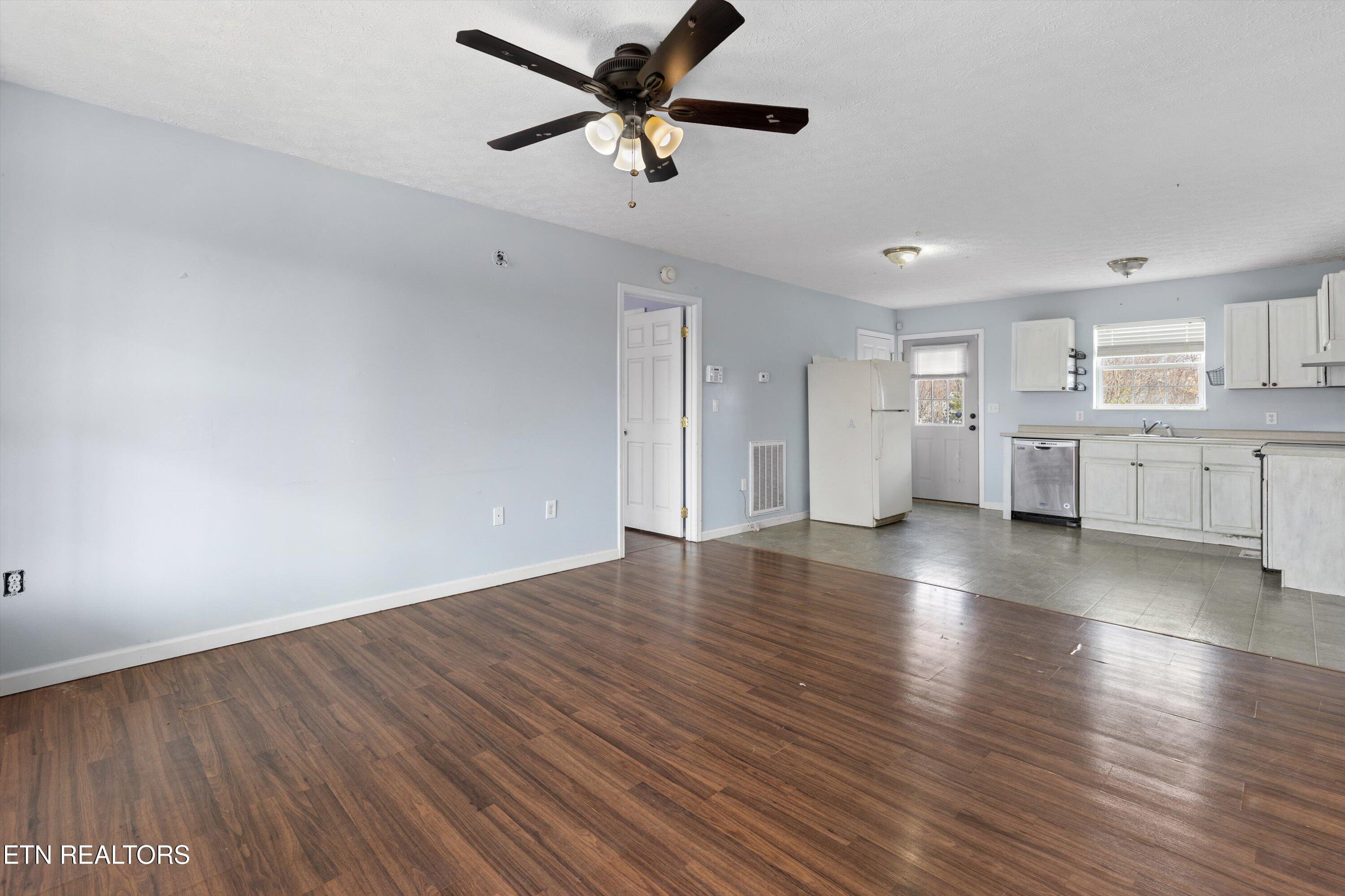 2422 Scenic Mountain Drive Sevierville TN 37876