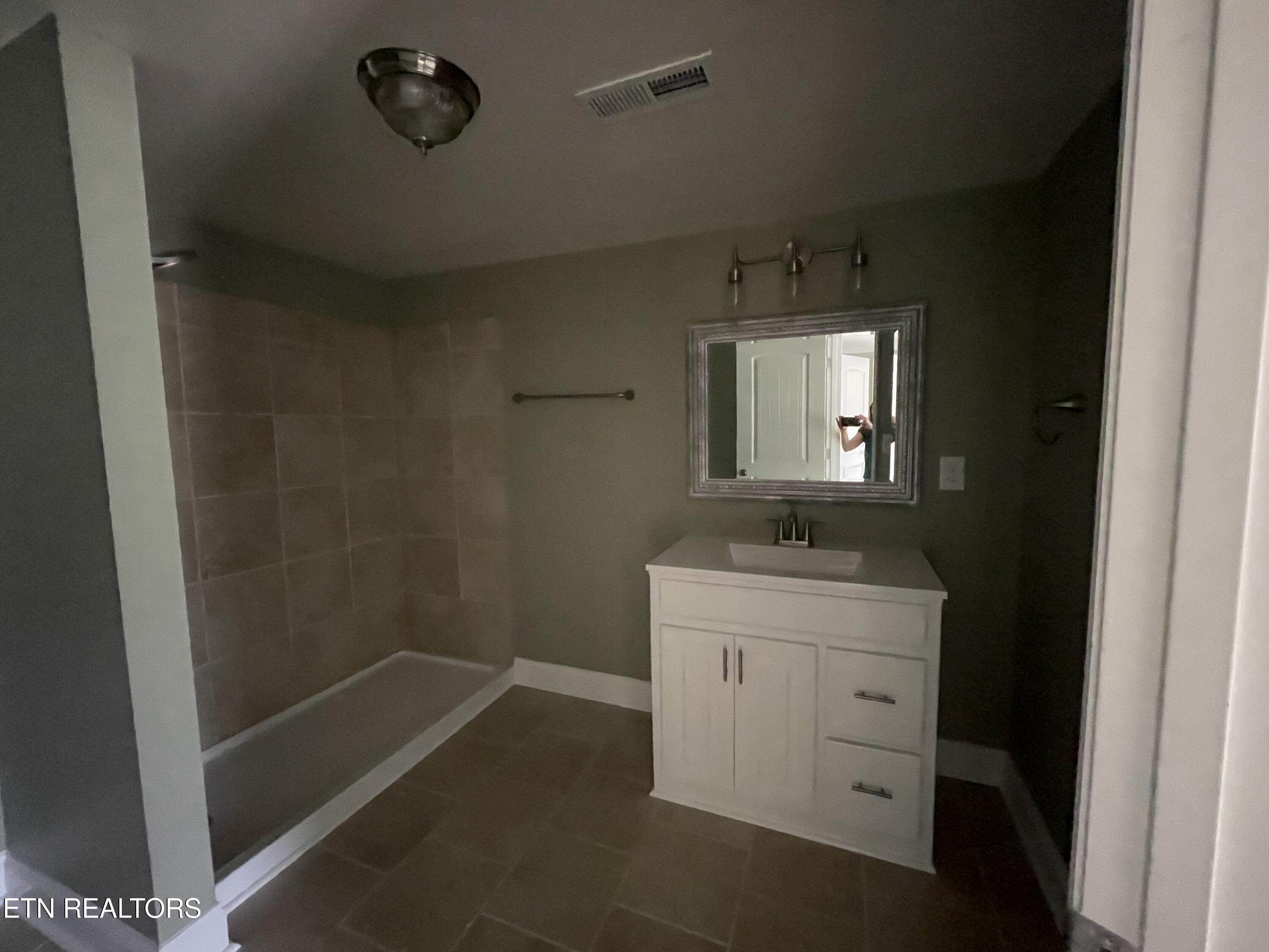 359 Community Drive Madisonville TN 37354
