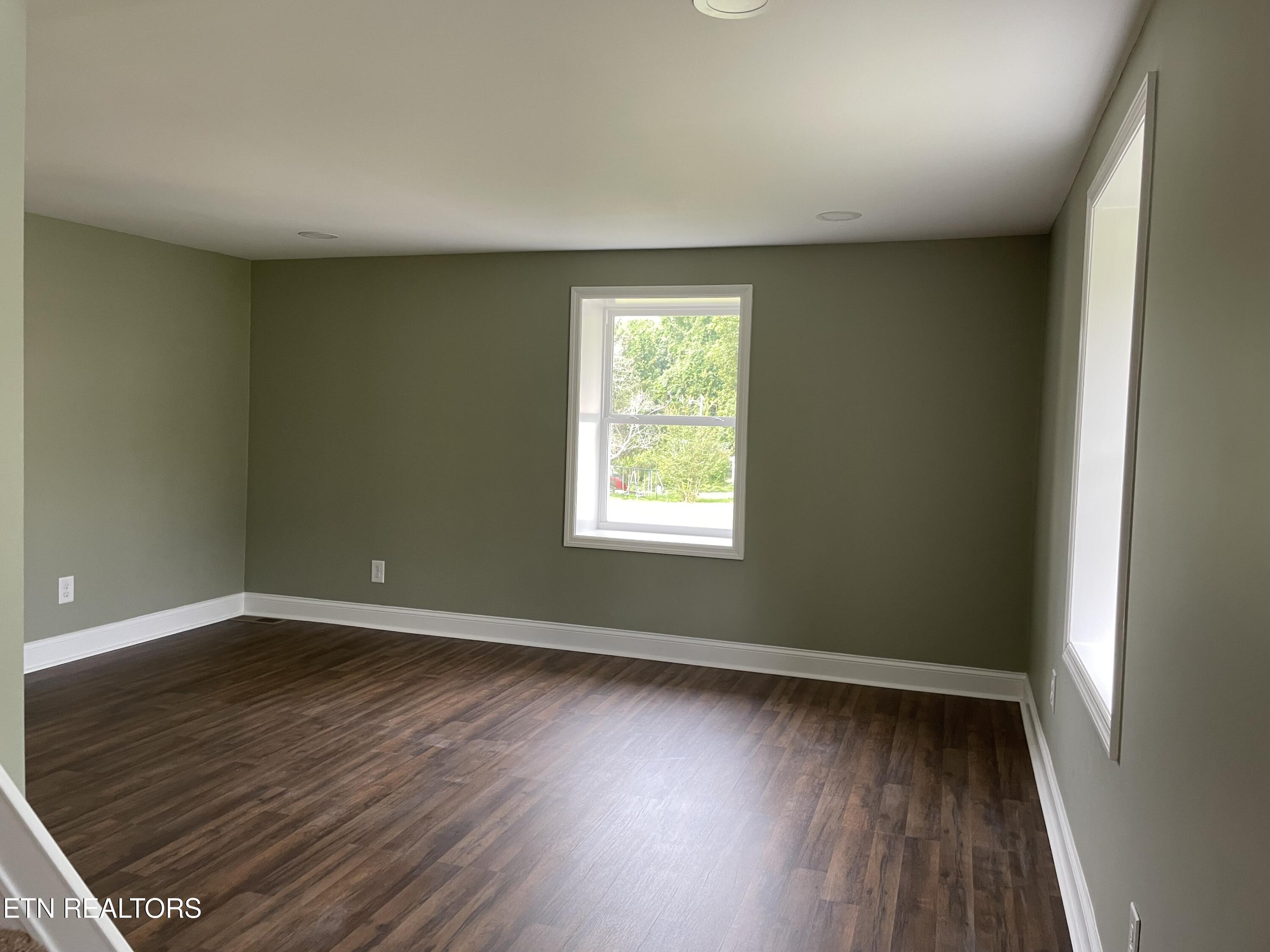 359 Community Drive Madisonville TN 37354