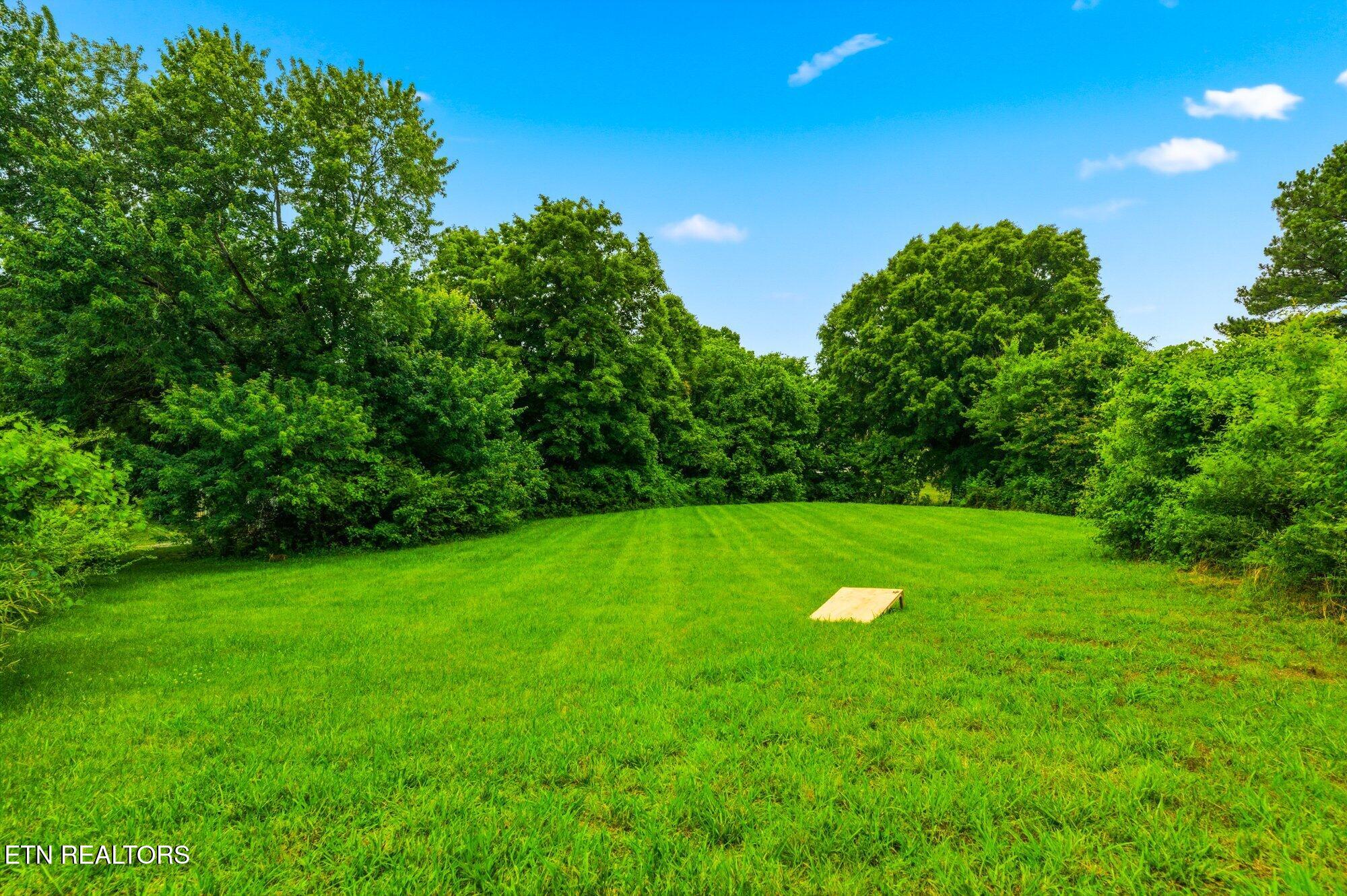 1002 Mccaslin Avenue Sweetwater TN 37874