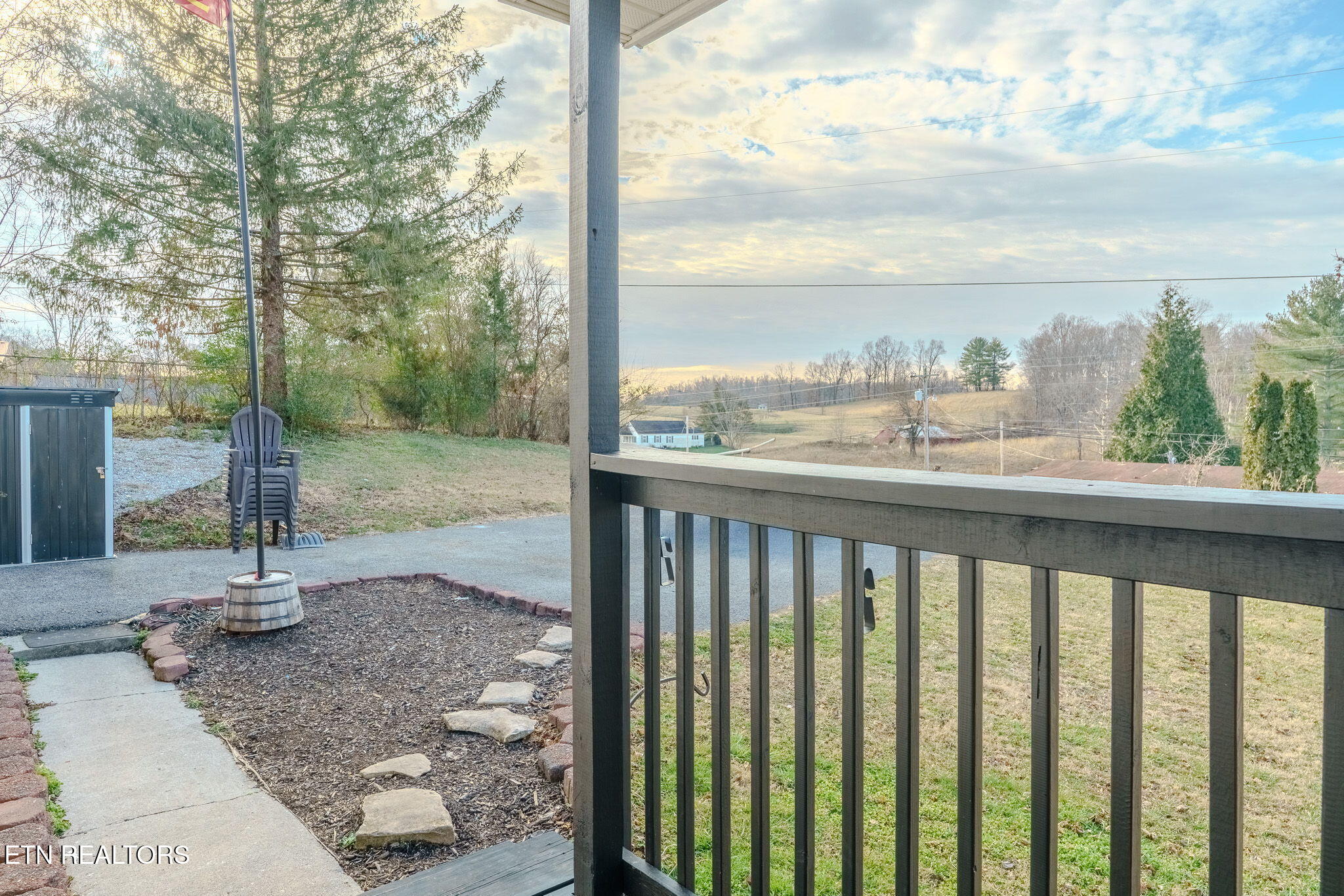 111 Rockwaller Lane Jacksboro TN 37757