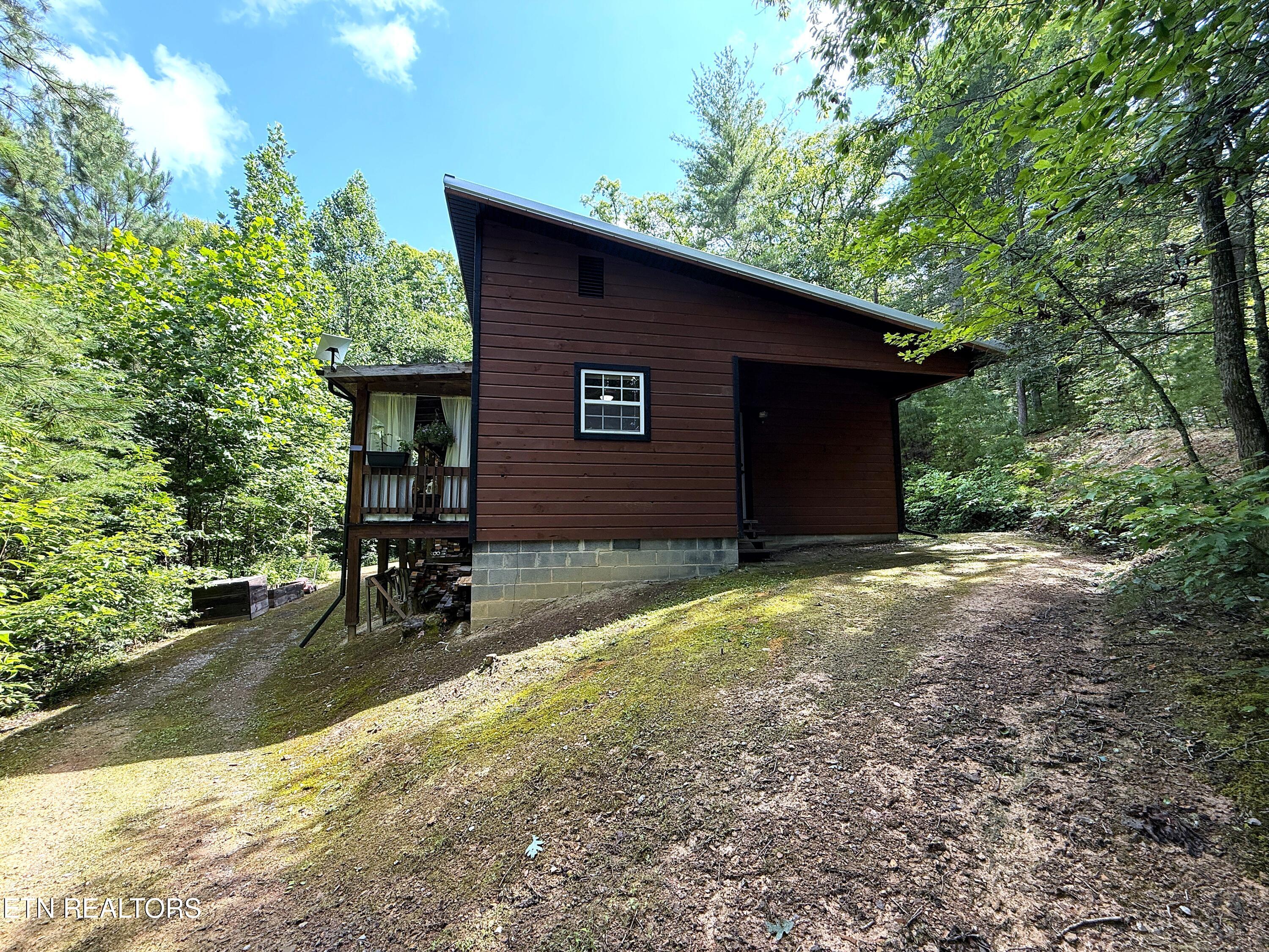 438 Country Square Road Newport TN 37821
