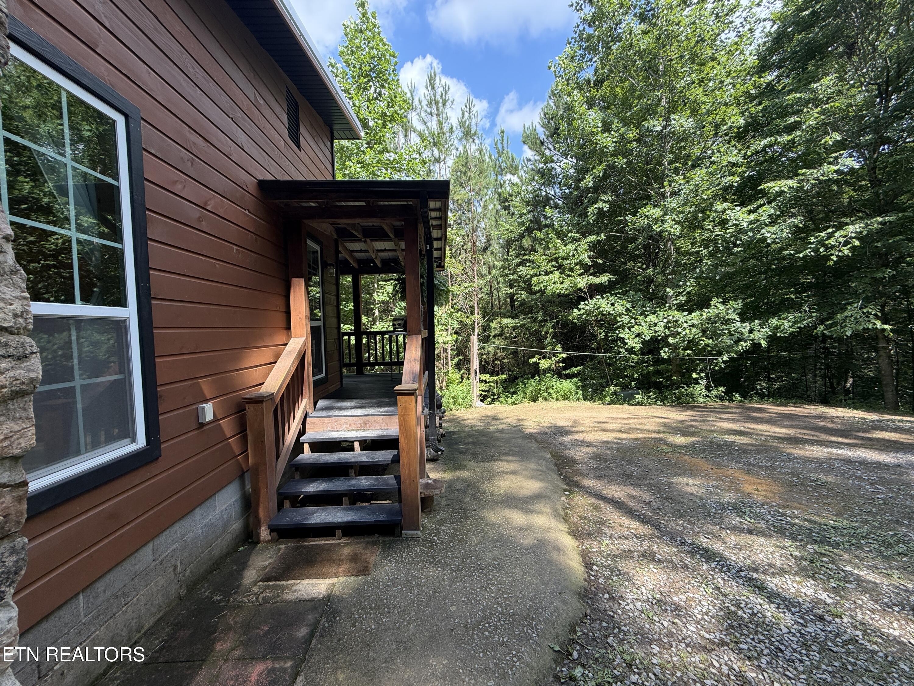 438 Country Square Road Newport TN 37821