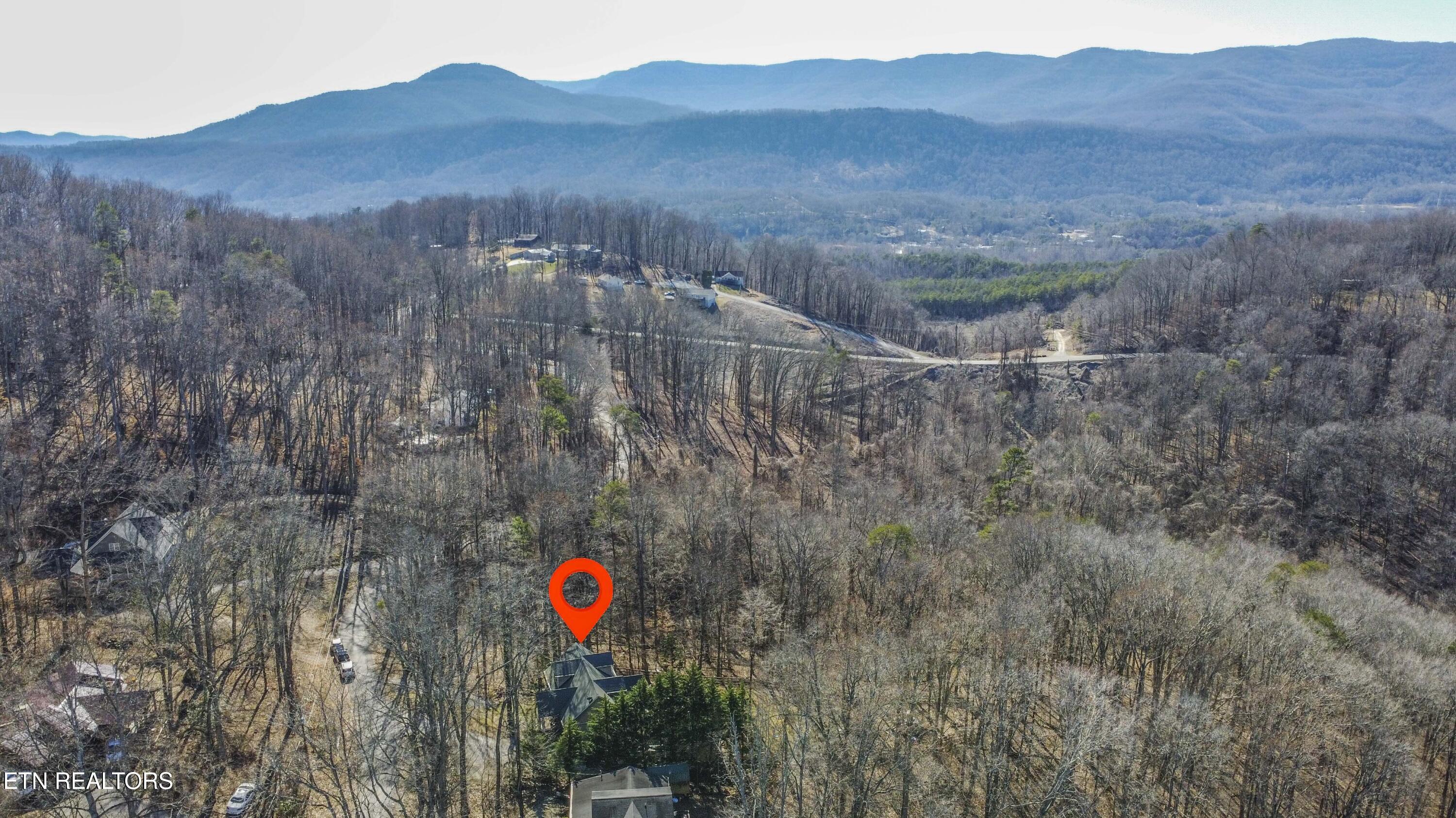 231 Mountain Lake Drive Rocky Top TN 37769