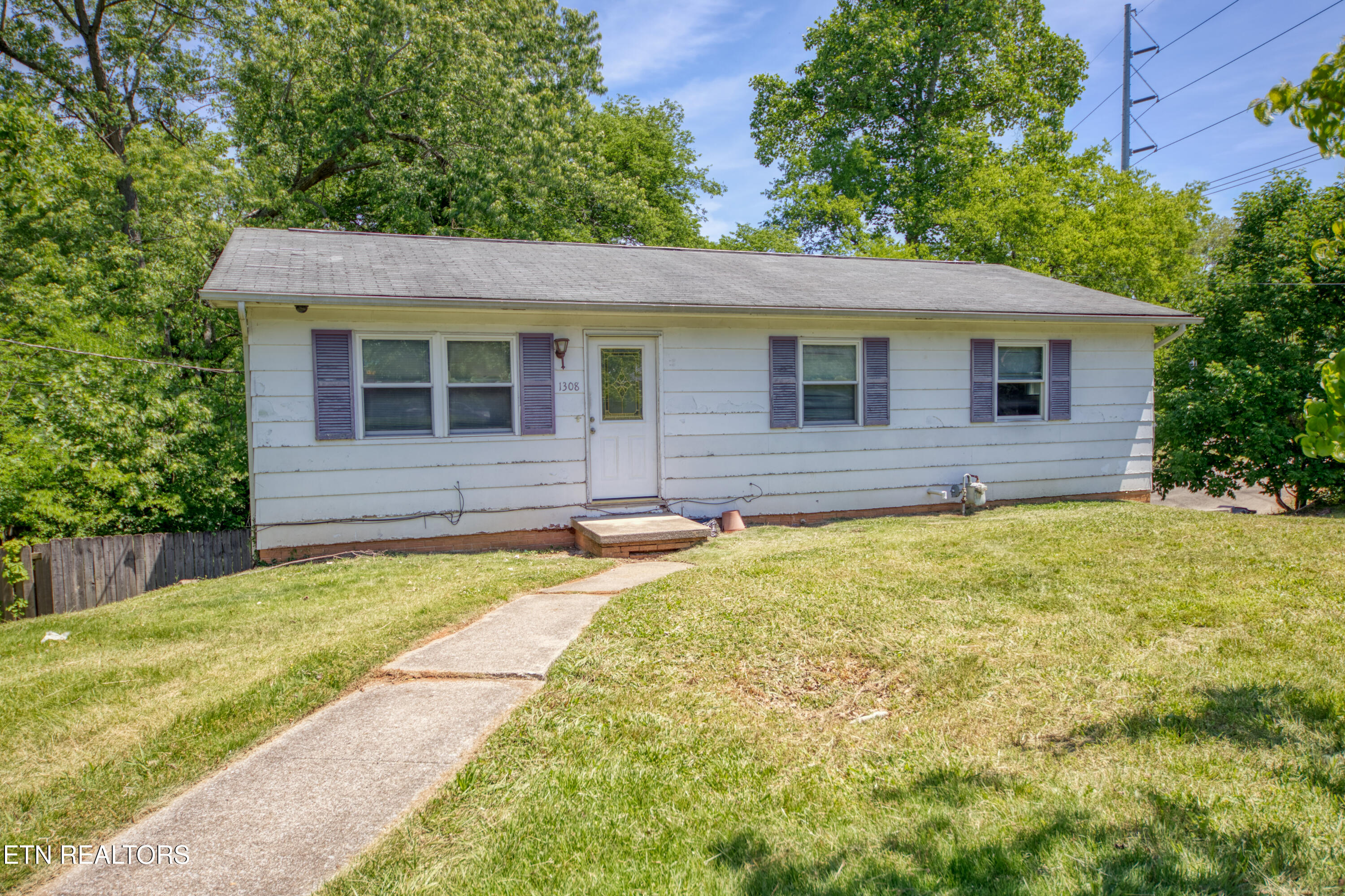 1308 Knollwood Circle Knoxville TN 37919