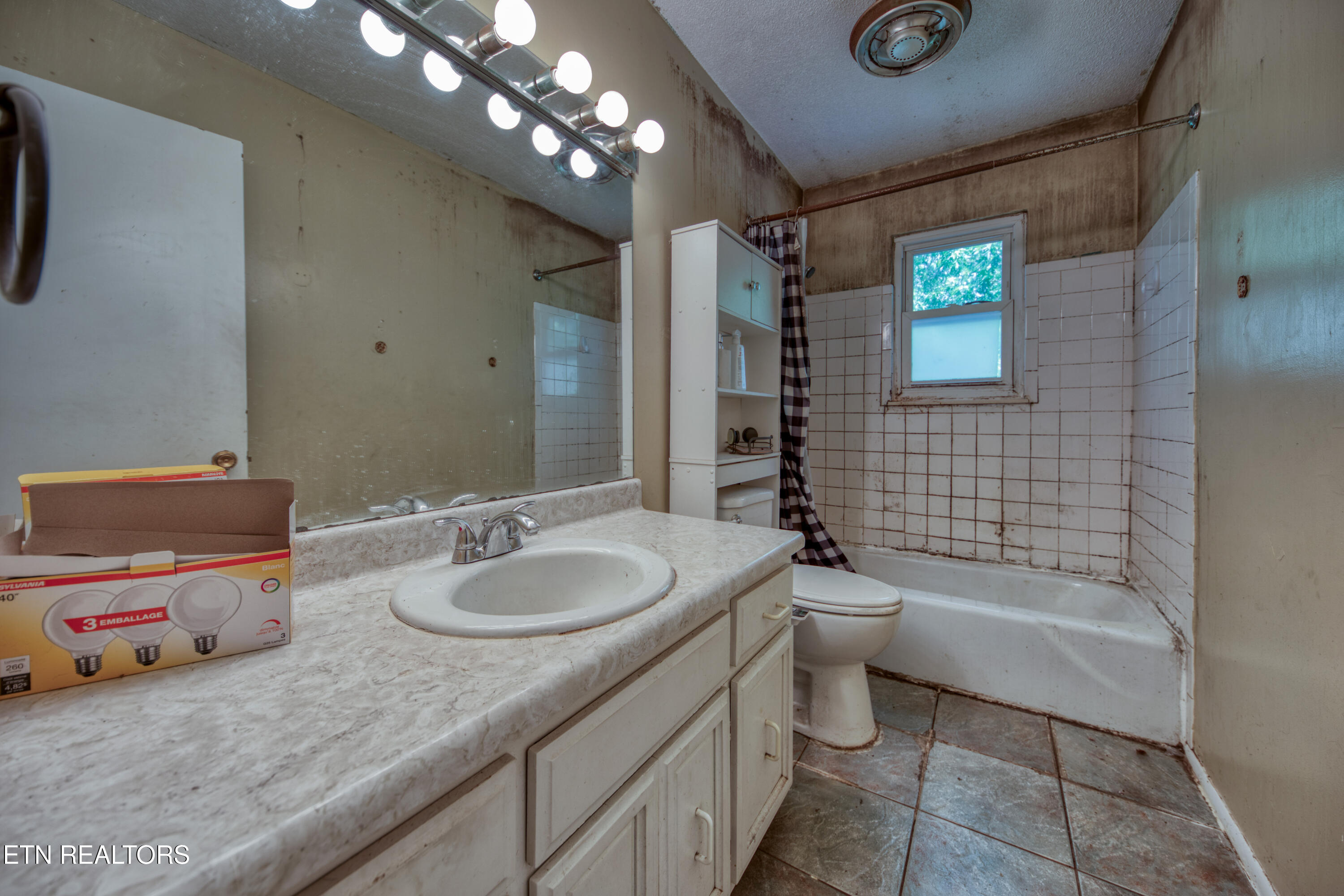 1308 Knollwood Circle Knoxville TN 37919