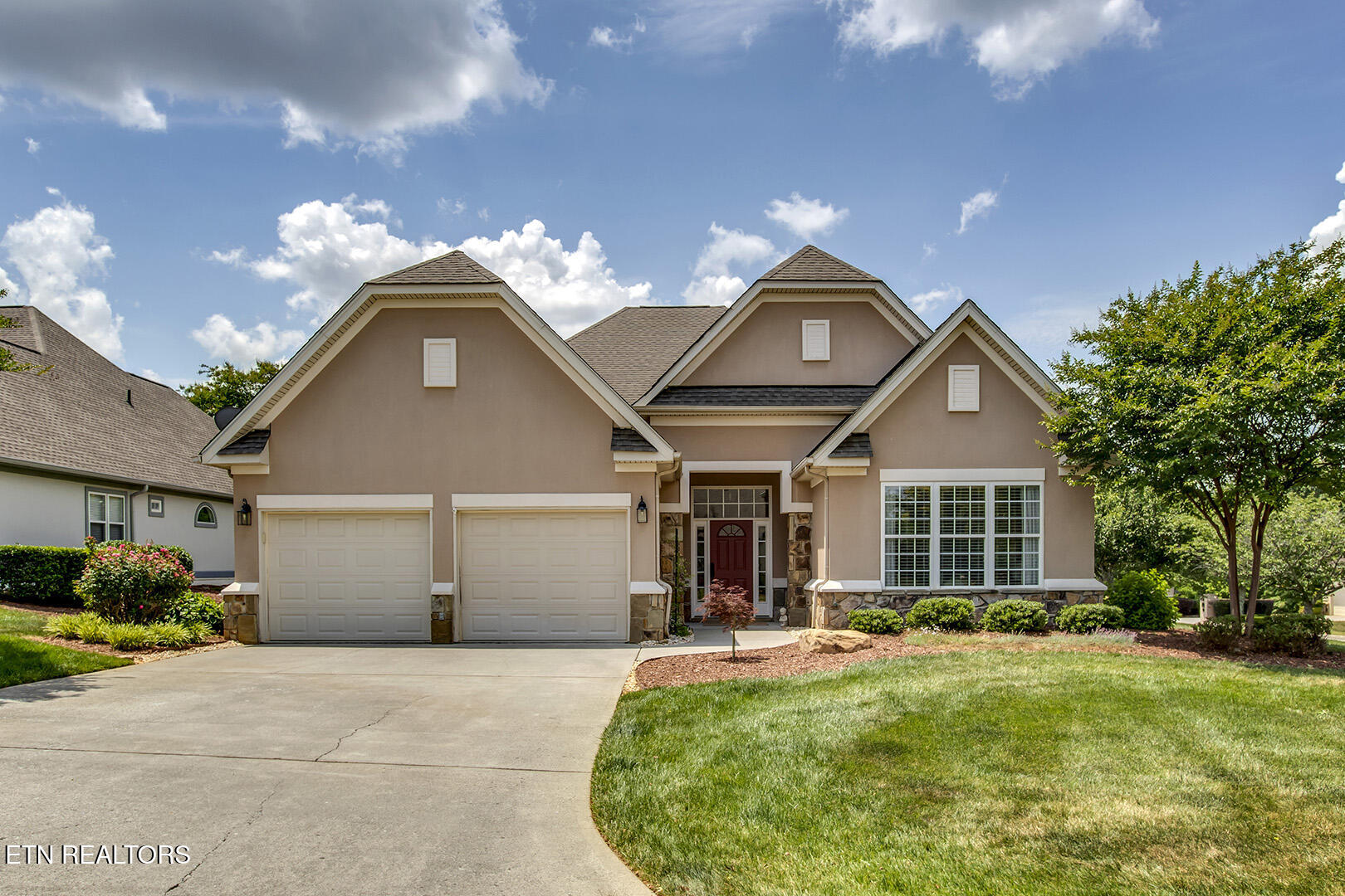 227 Kingbird Drive Vonore TN 37885