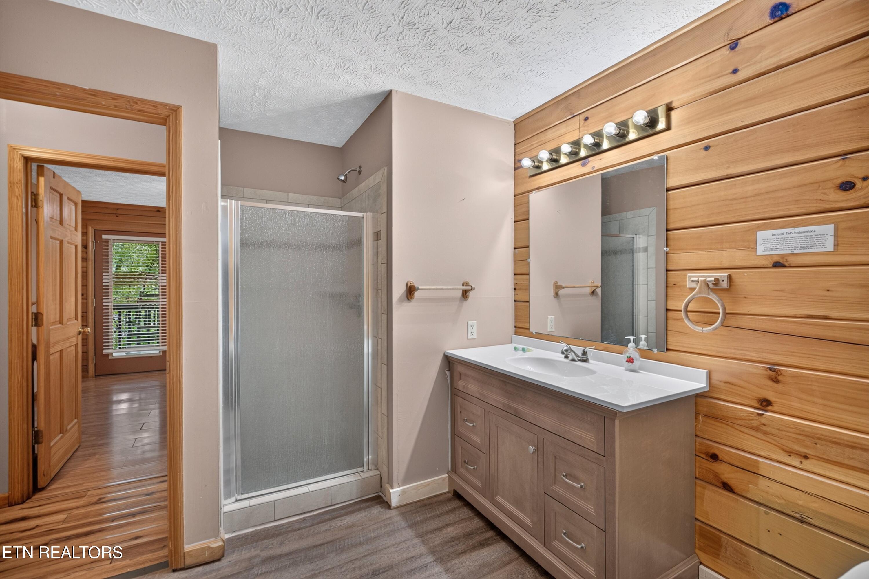 1503 Squirrel Nest Way Sevierville TN 37876