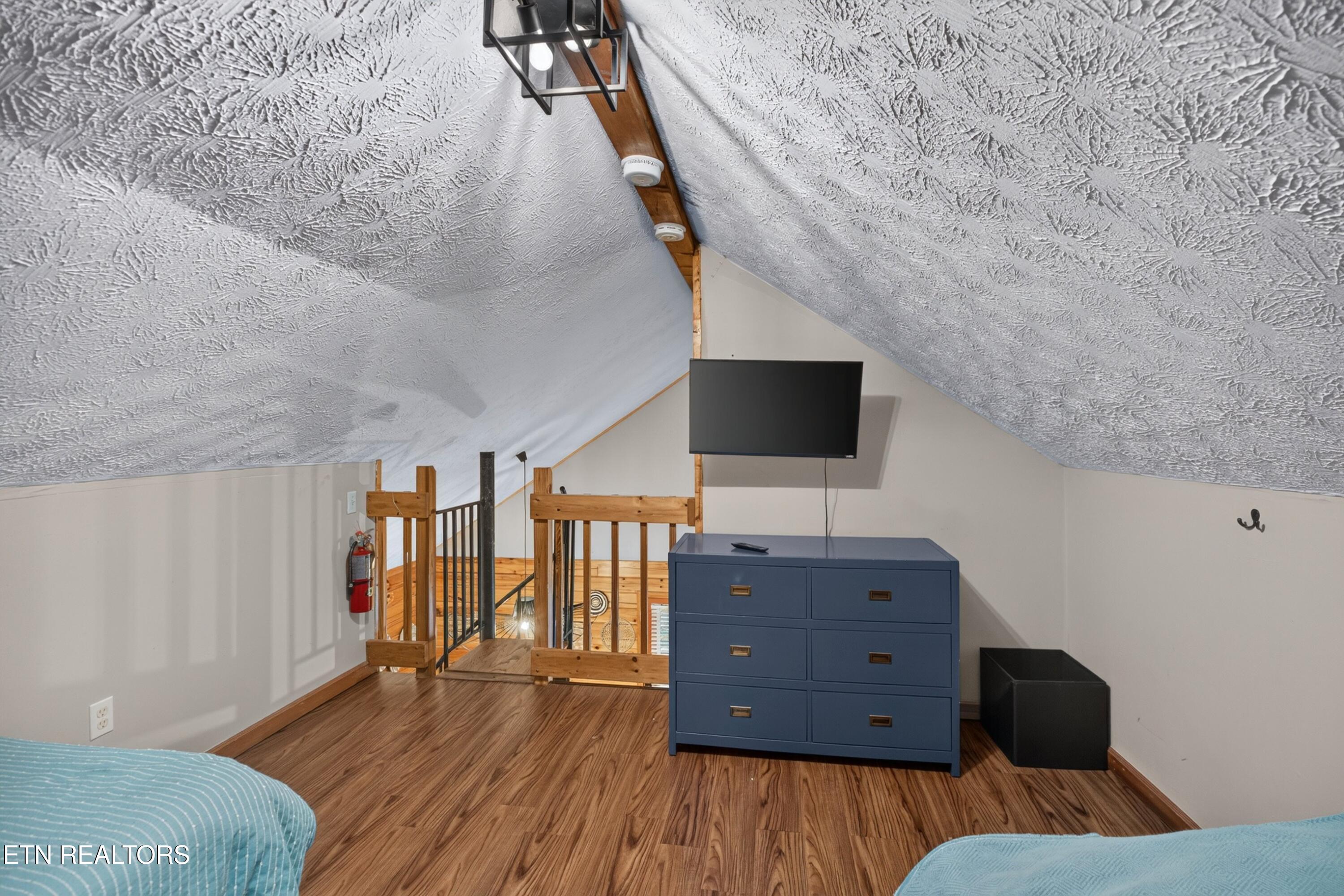 1503 Squirrel Nest Way Sevierville TN 37876
