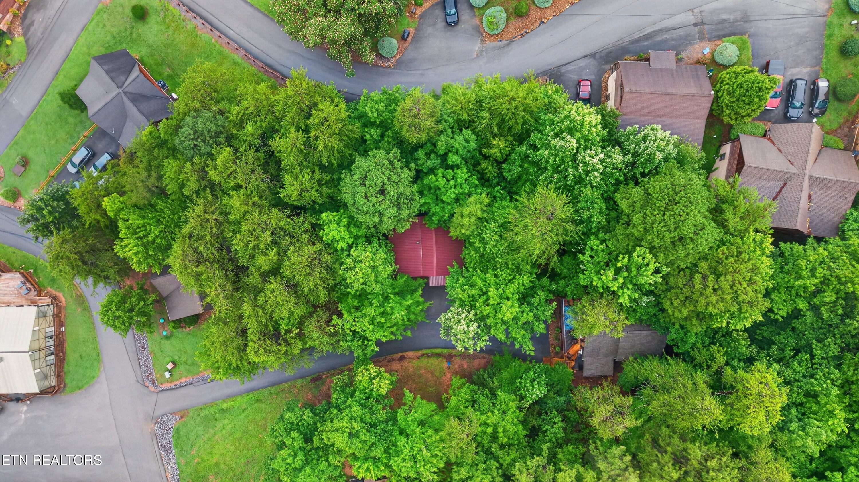 1503 Squirrel Nest Way Sevierville TN 37876